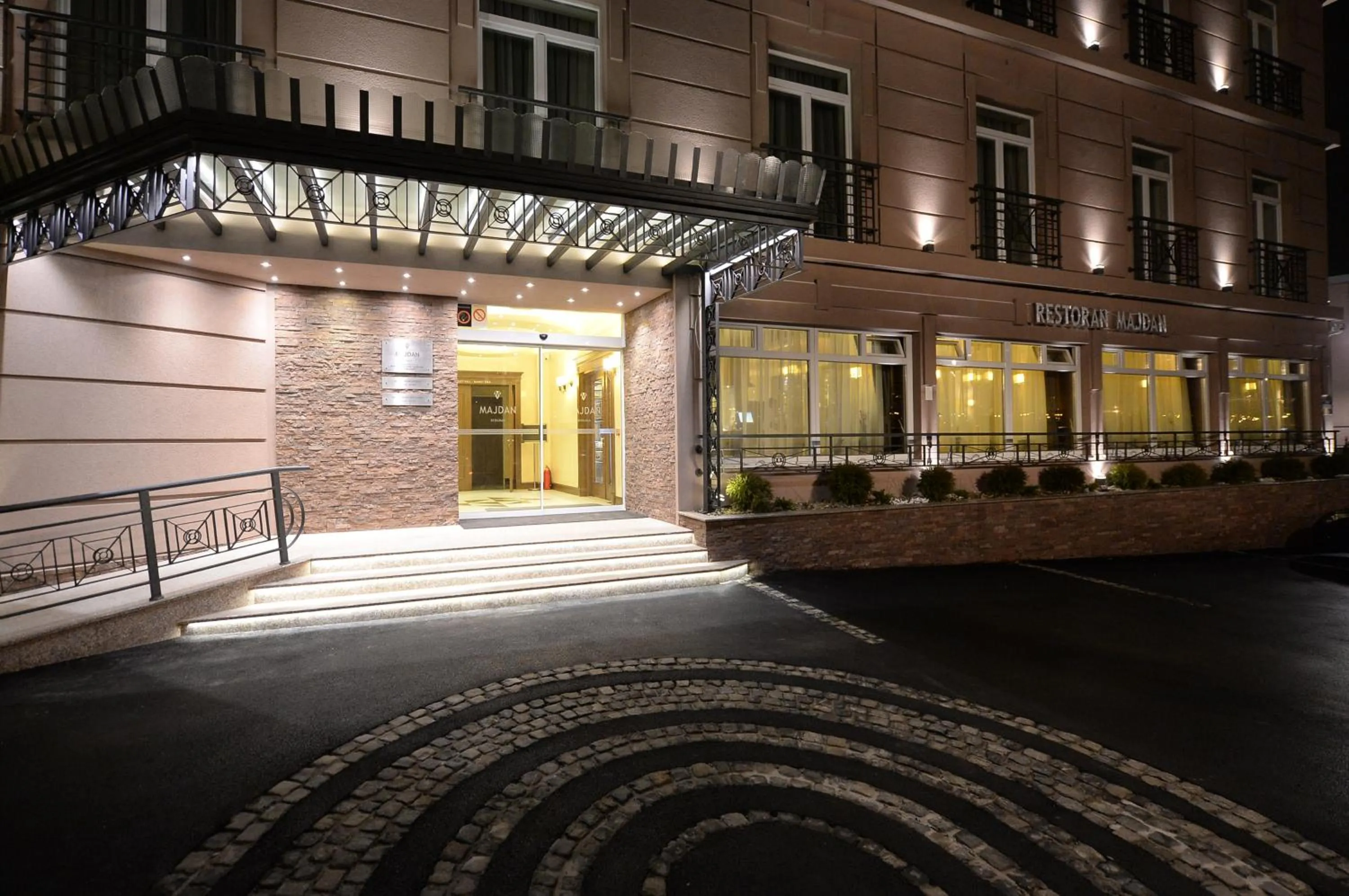 Facade/entrance in Hotel Majdan