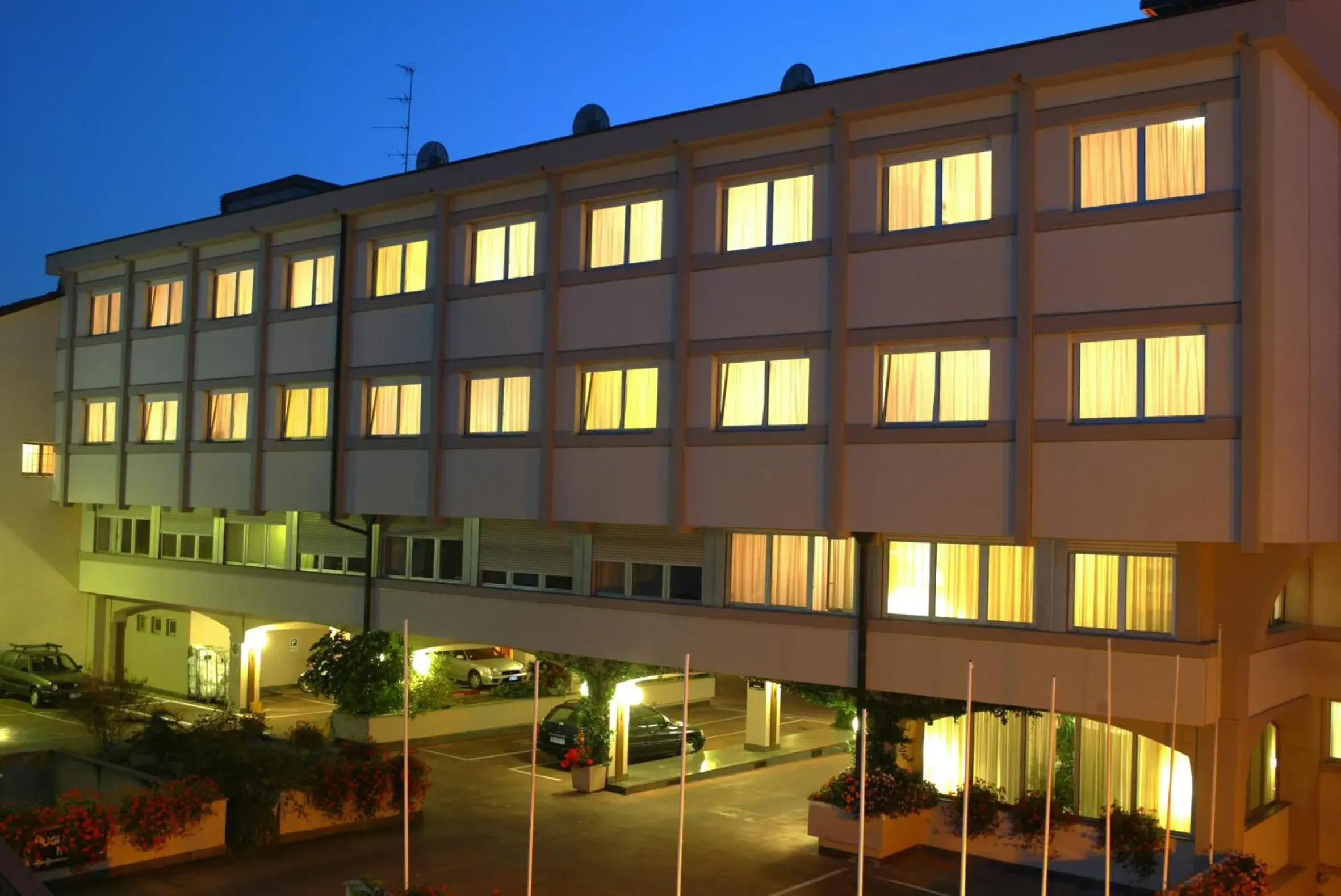 Facade/entrance in Augustus Hotel Facade/entrance in Augustus Hotel