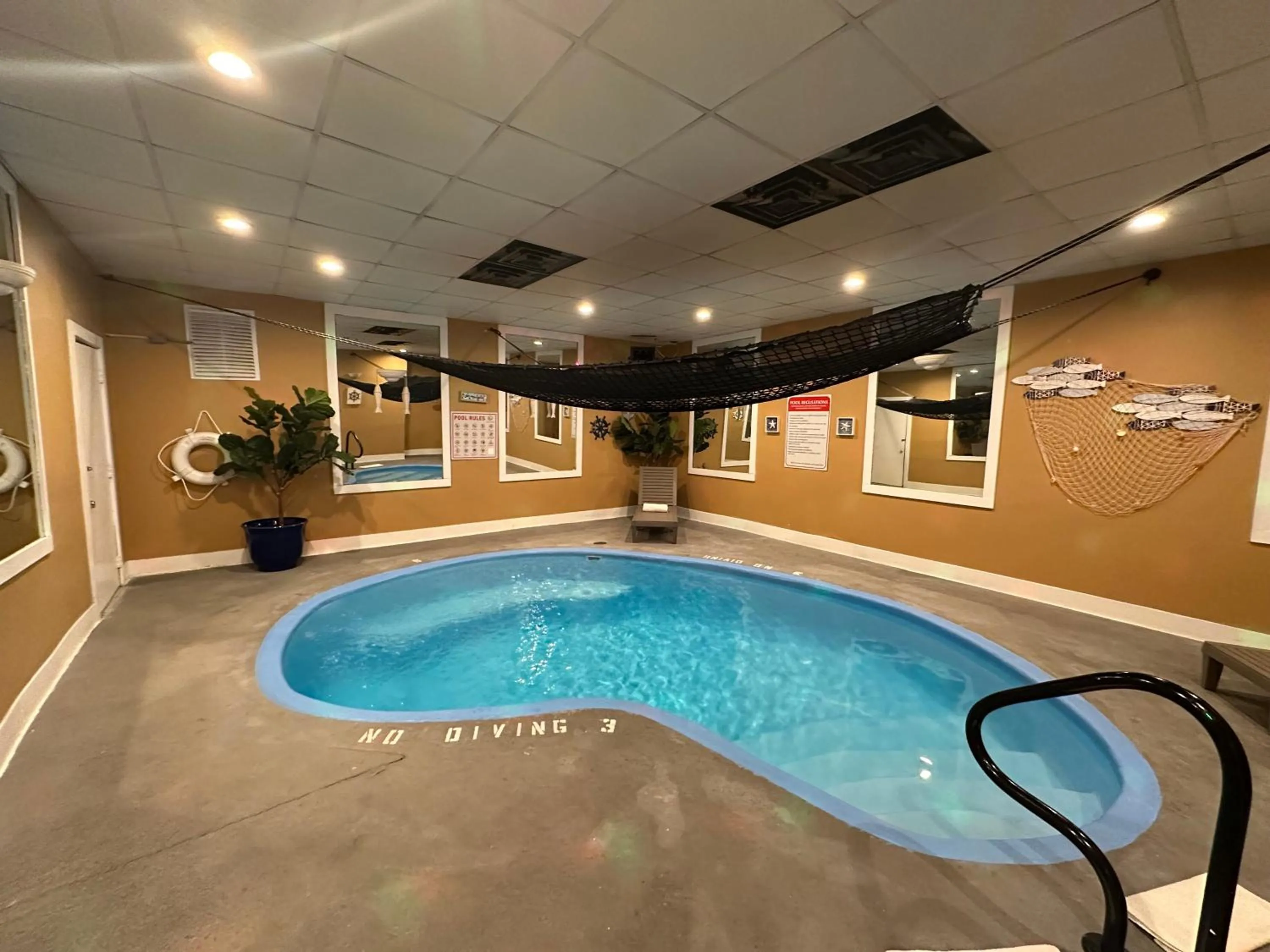 Swimming pool in Inn of the Dove - Romantic Luxury Suites with Jacuzzi & Seasonal Fireplace at Harrisburg-Hershey-Philadelphia, PA