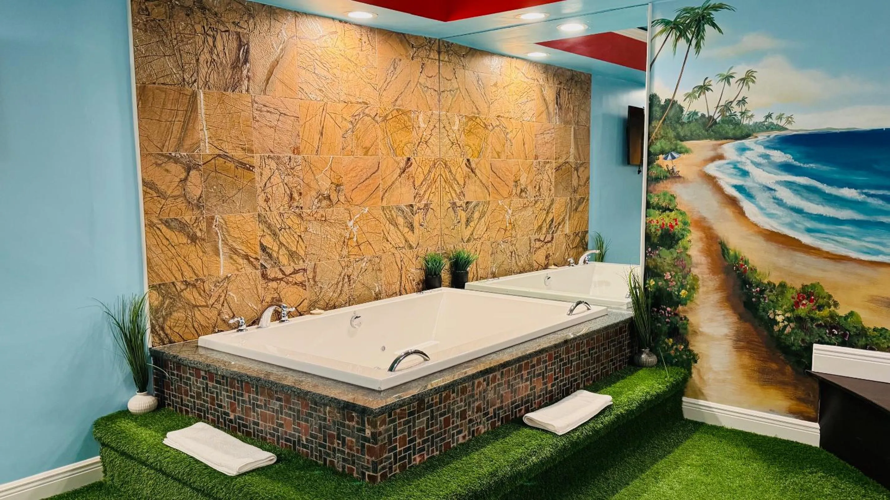 Hot Tub in Inn of the Dove Harrisburg-Hershey Romantic Suites