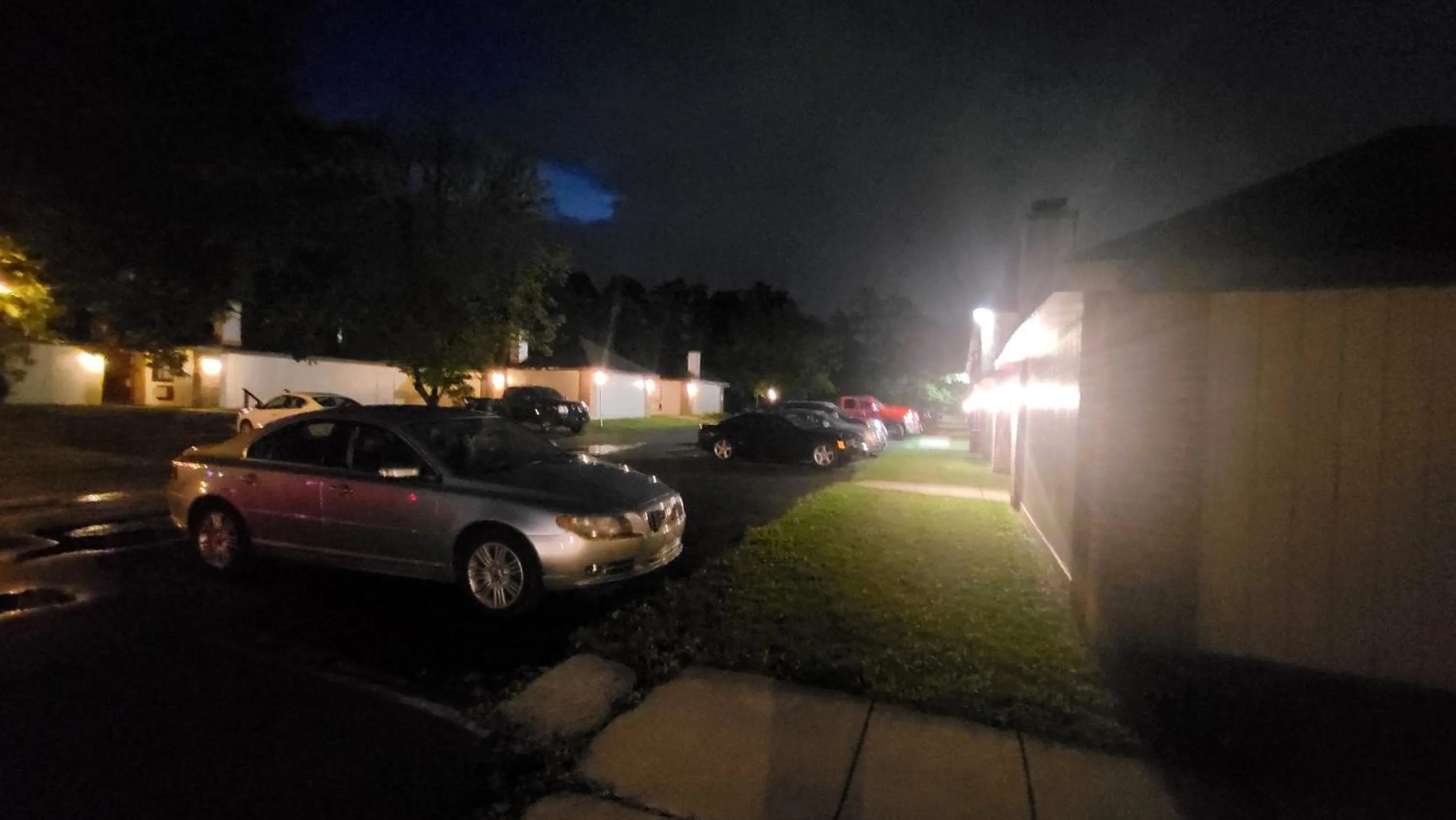 Parking in Inn of the Dove - Romantic Luxury Suites with Jacuzzi & Seasonal Fireplace at Harrisburg-Hershey-Philadelphia, PA