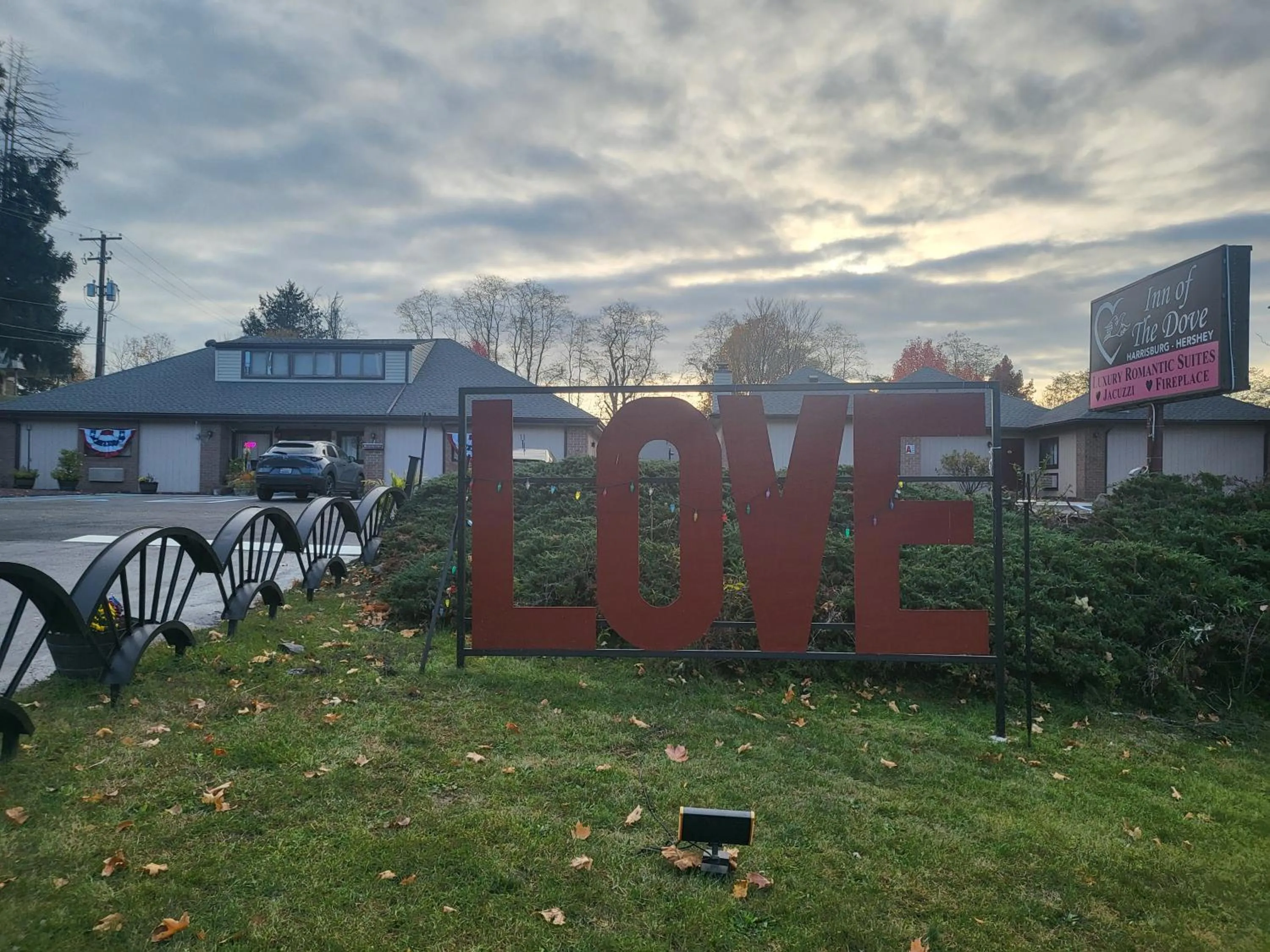 Garden view in Inn of the Dove - Romantic Luxury Suites with Jacuzzi & Seasonal Fireplace at Harrisburg-Hershey-Philadelphia, PA