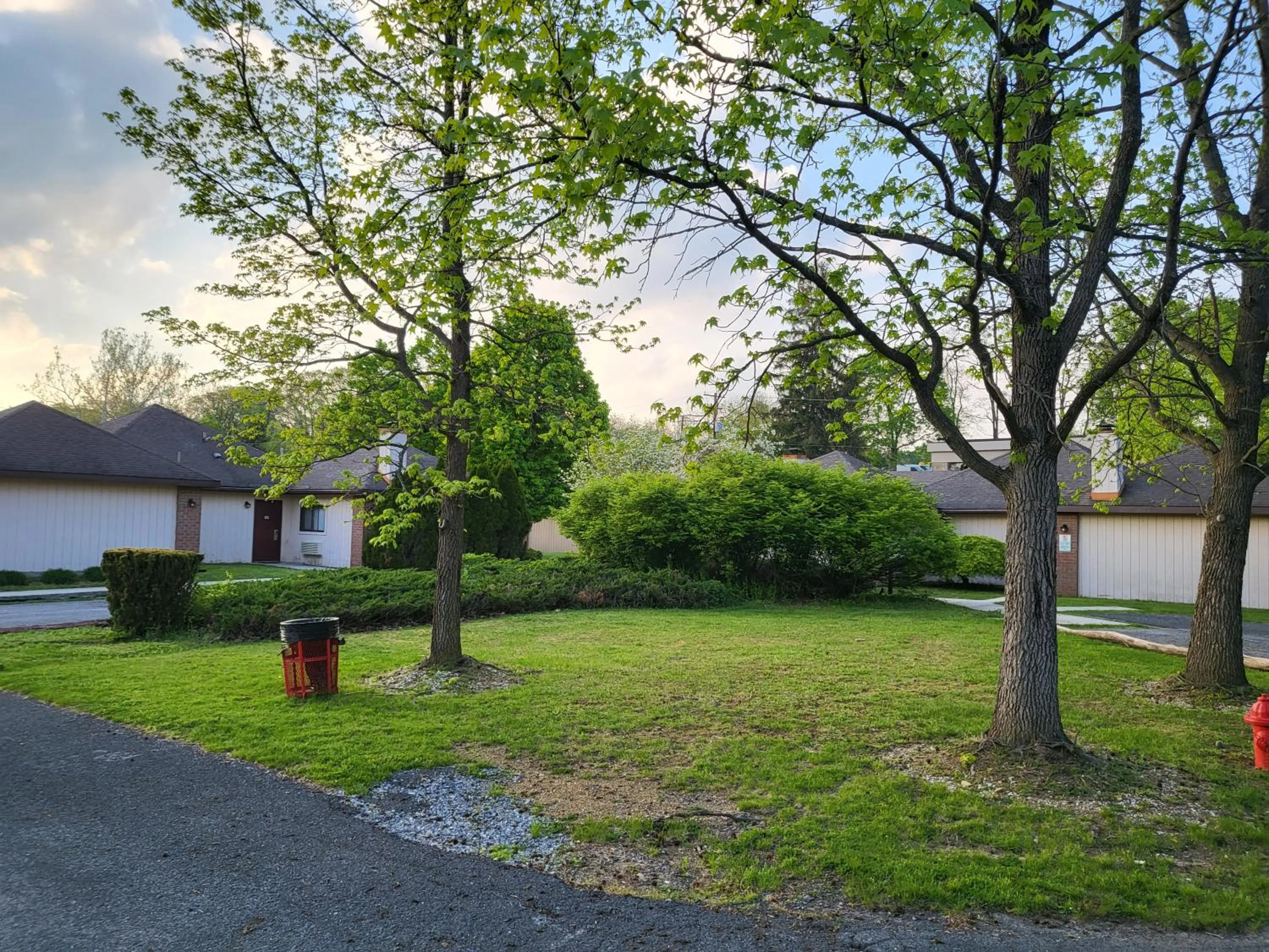 Garden view in Inn of the Dove - Romantic Luxury Suites with Jacuzzi & Seasonal Fireplace at Harrisburg-Hershey-Philadelphia, PA