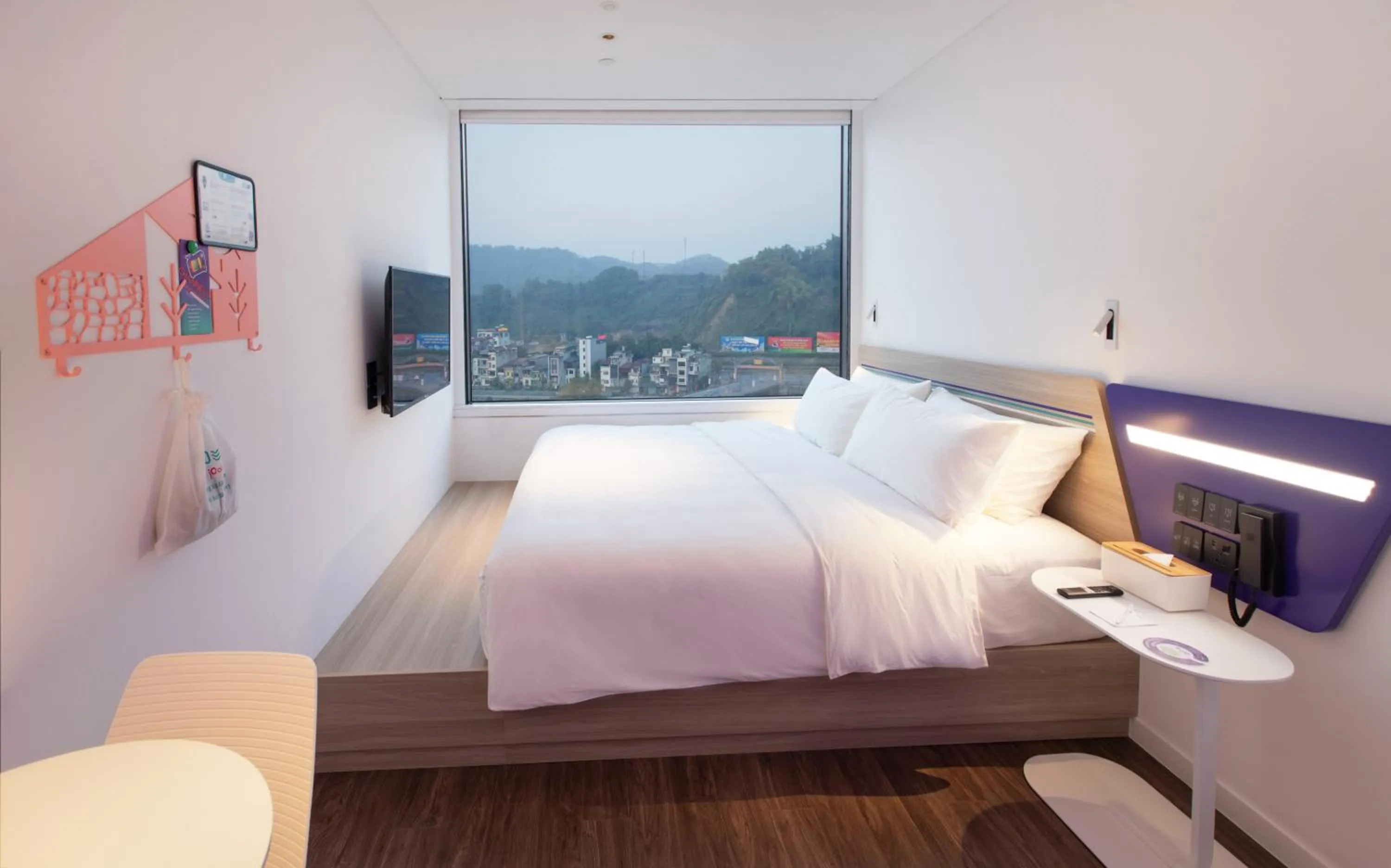 Bedroom, Bed in SOJO Hotel Lao Cai