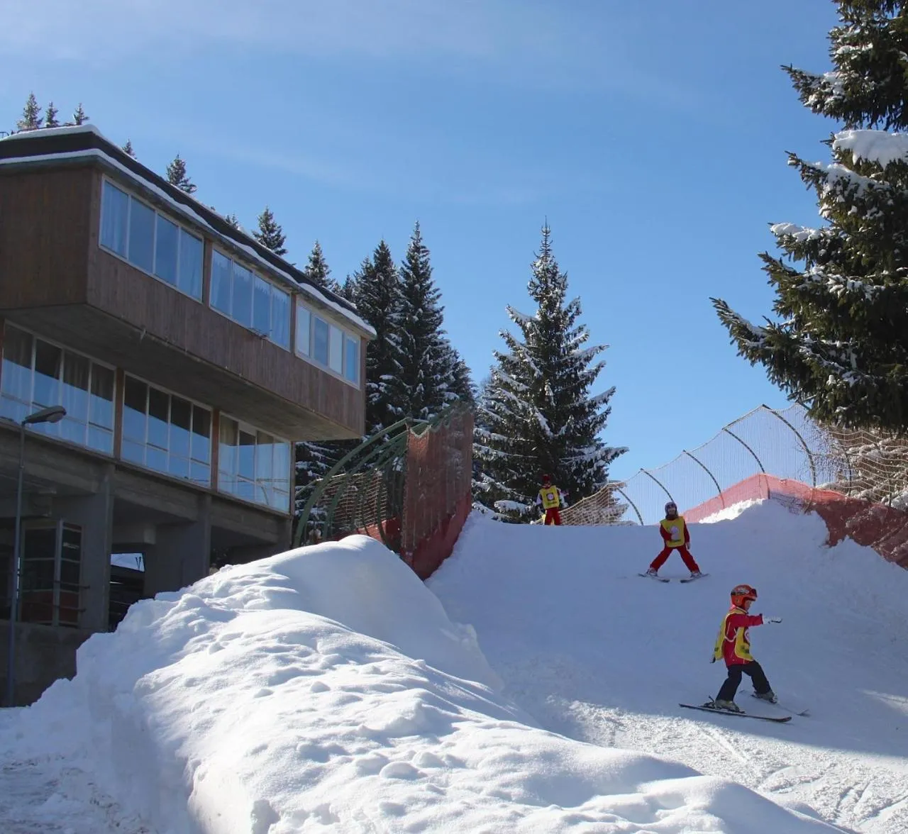 Property building in Residence Lores 2 - Go Vacanze