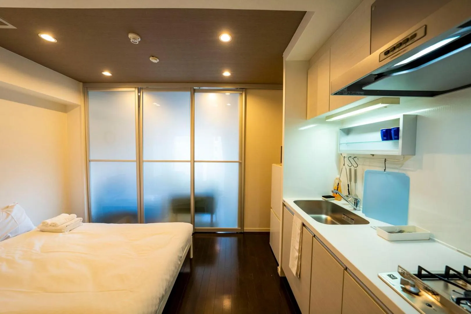 Kitchen or kitchenette, Bed in Sakimoto Residence Namba Minami