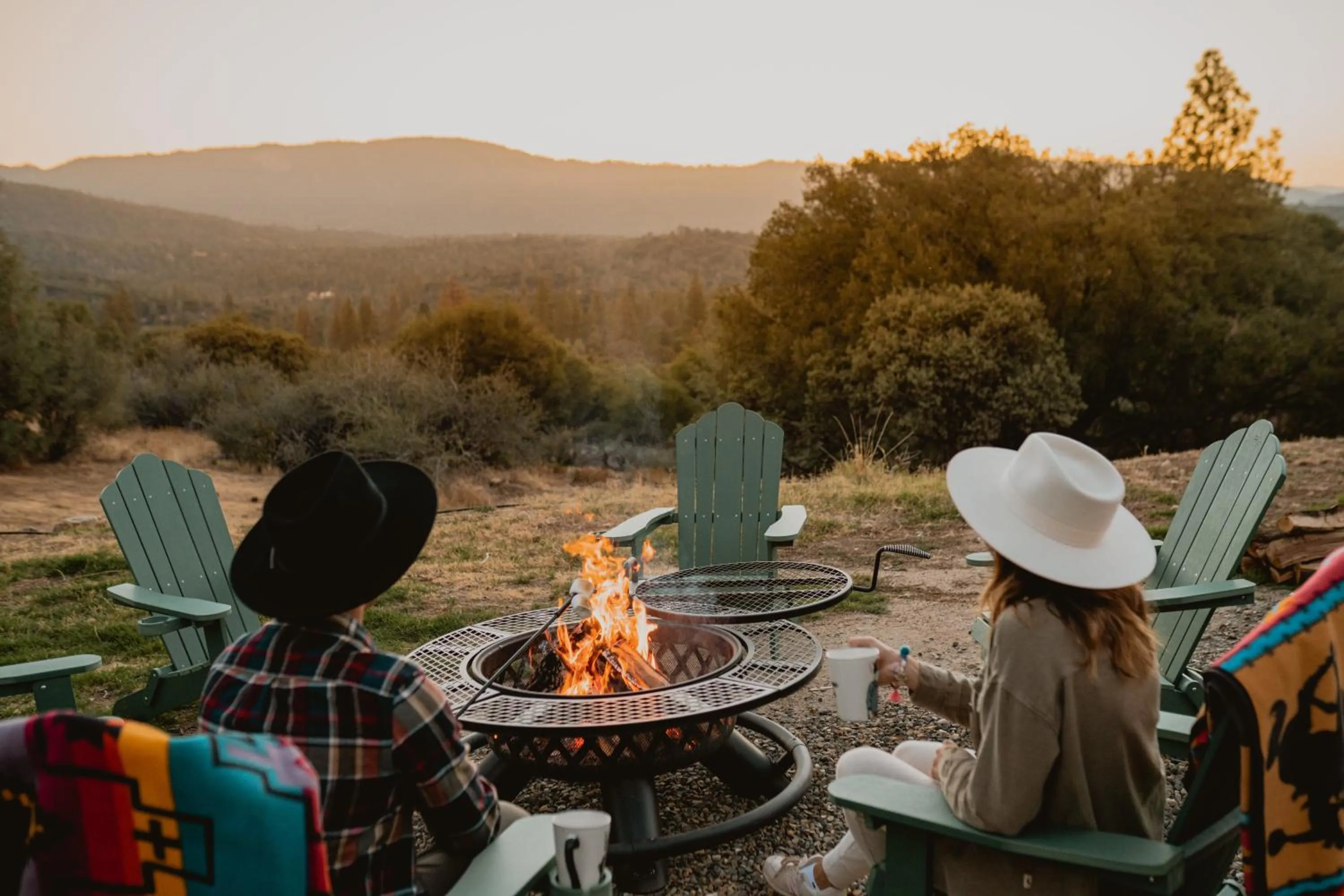 Day in Scenic View Timber Lodge HotTub by Casa Oso