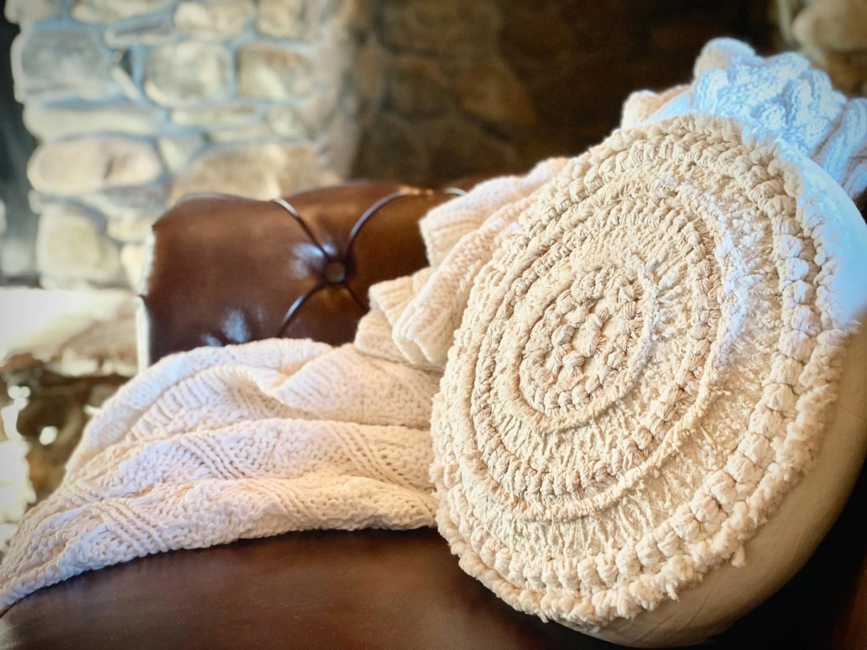 Living room in Scenic View Timber Lodge HotTub by Casa Oso