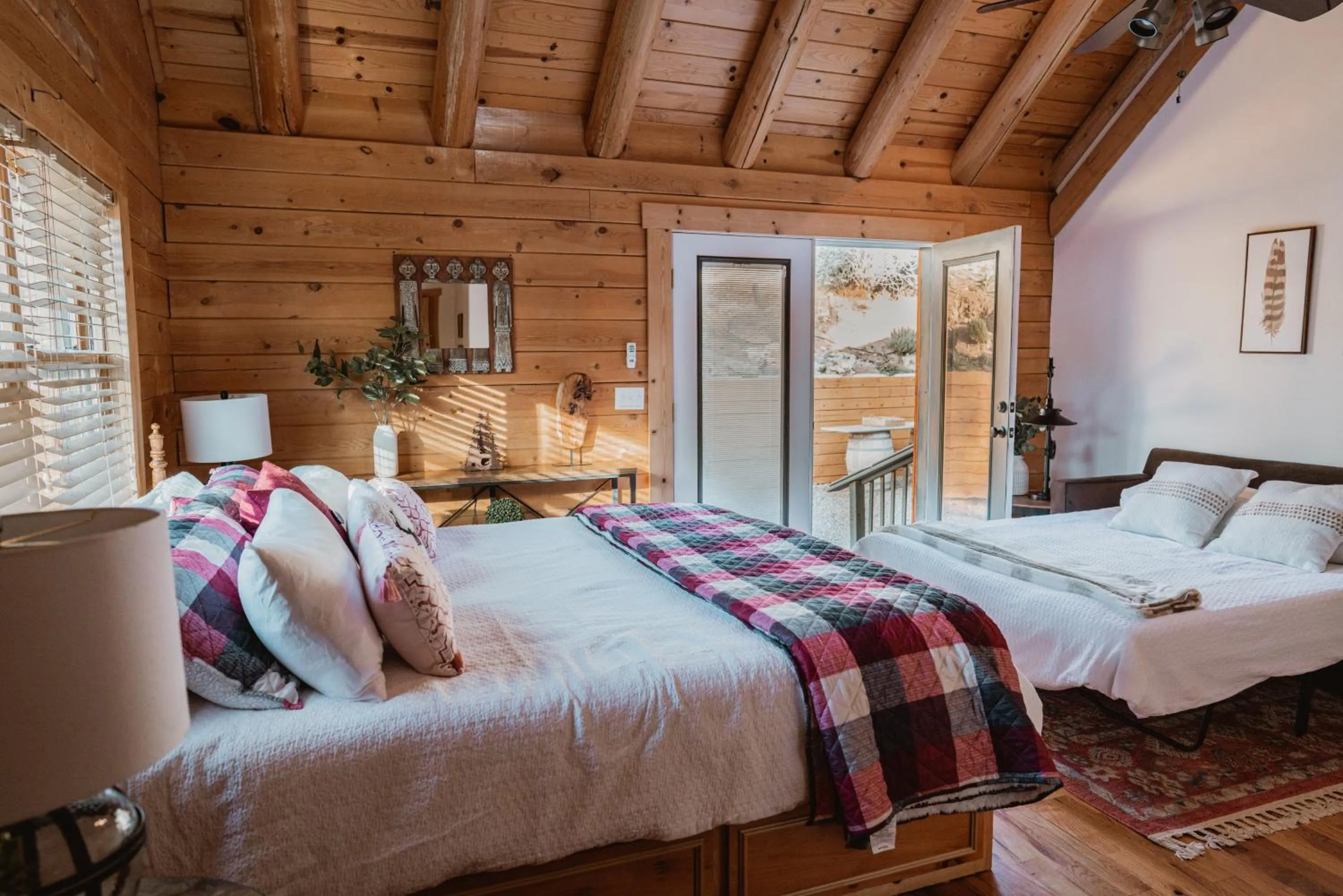 Bed in Scenic View Timber Lodge HotTub by Casa Oso