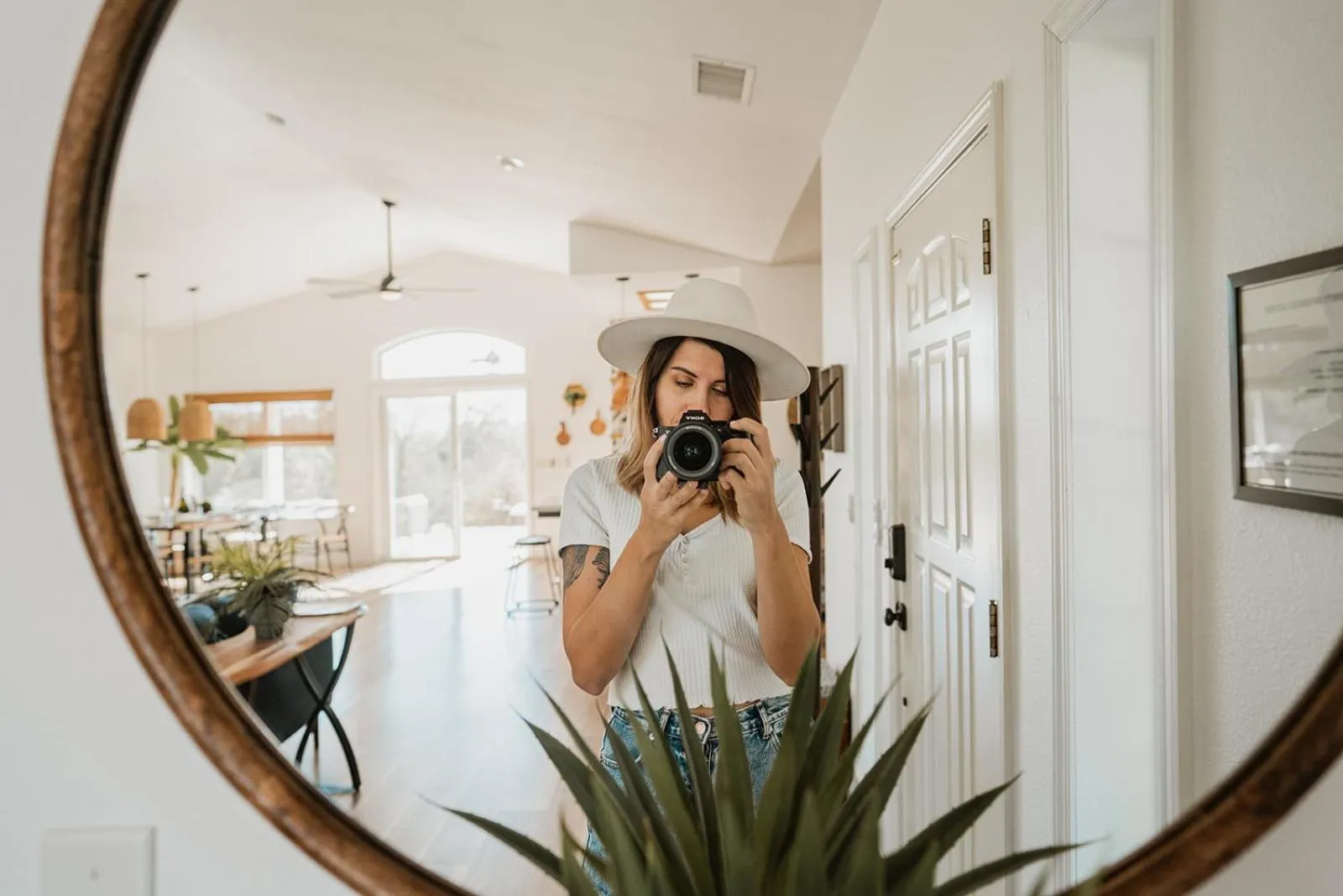 Living room in Sunset Glow Hidden Meadow BBQ HotTub by Casa Oso