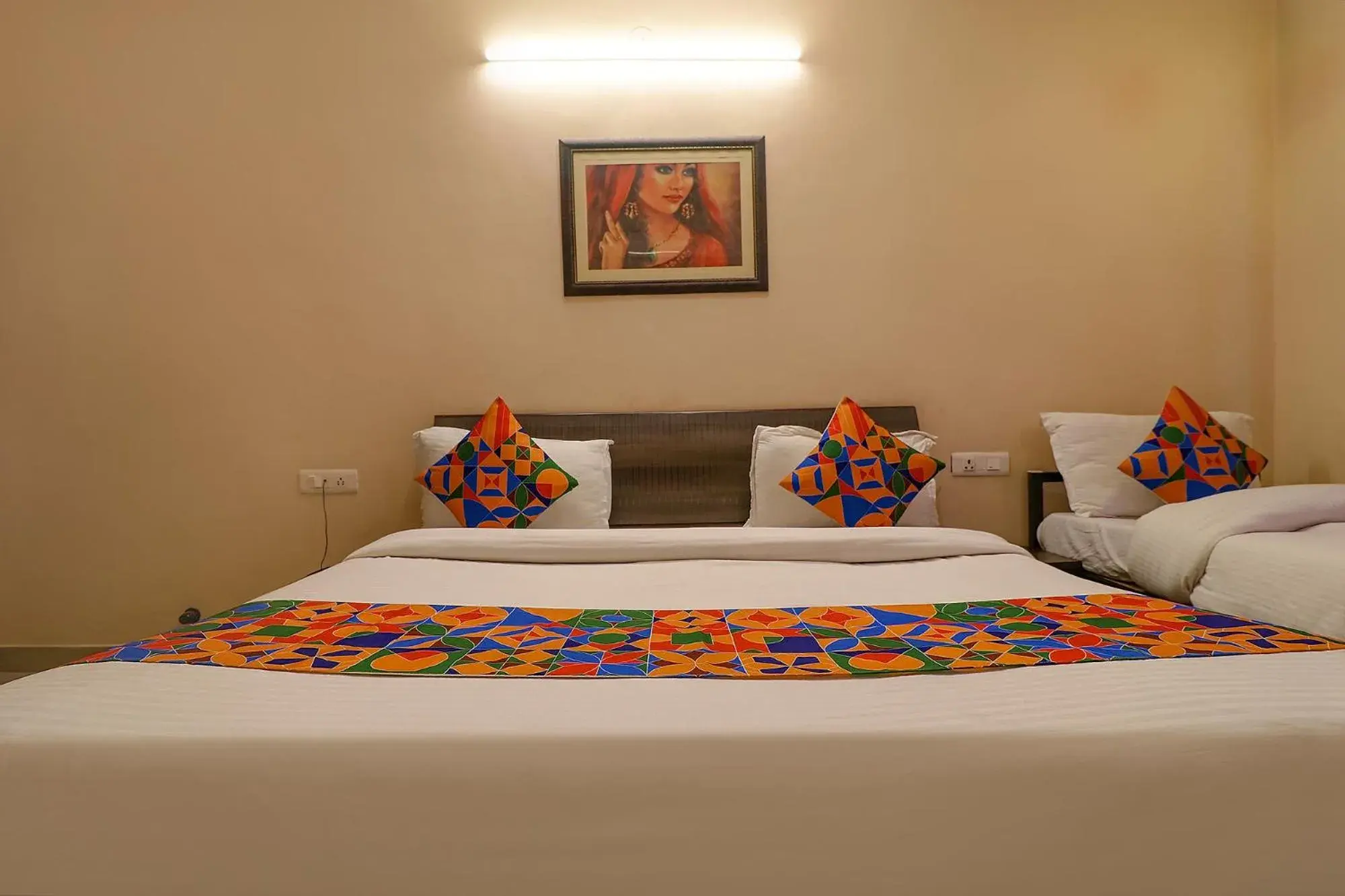 Bed in FabHotel GD Sunrise Inn Amritsar Bed in FabHotel GD Sunrise Inn Amritsar