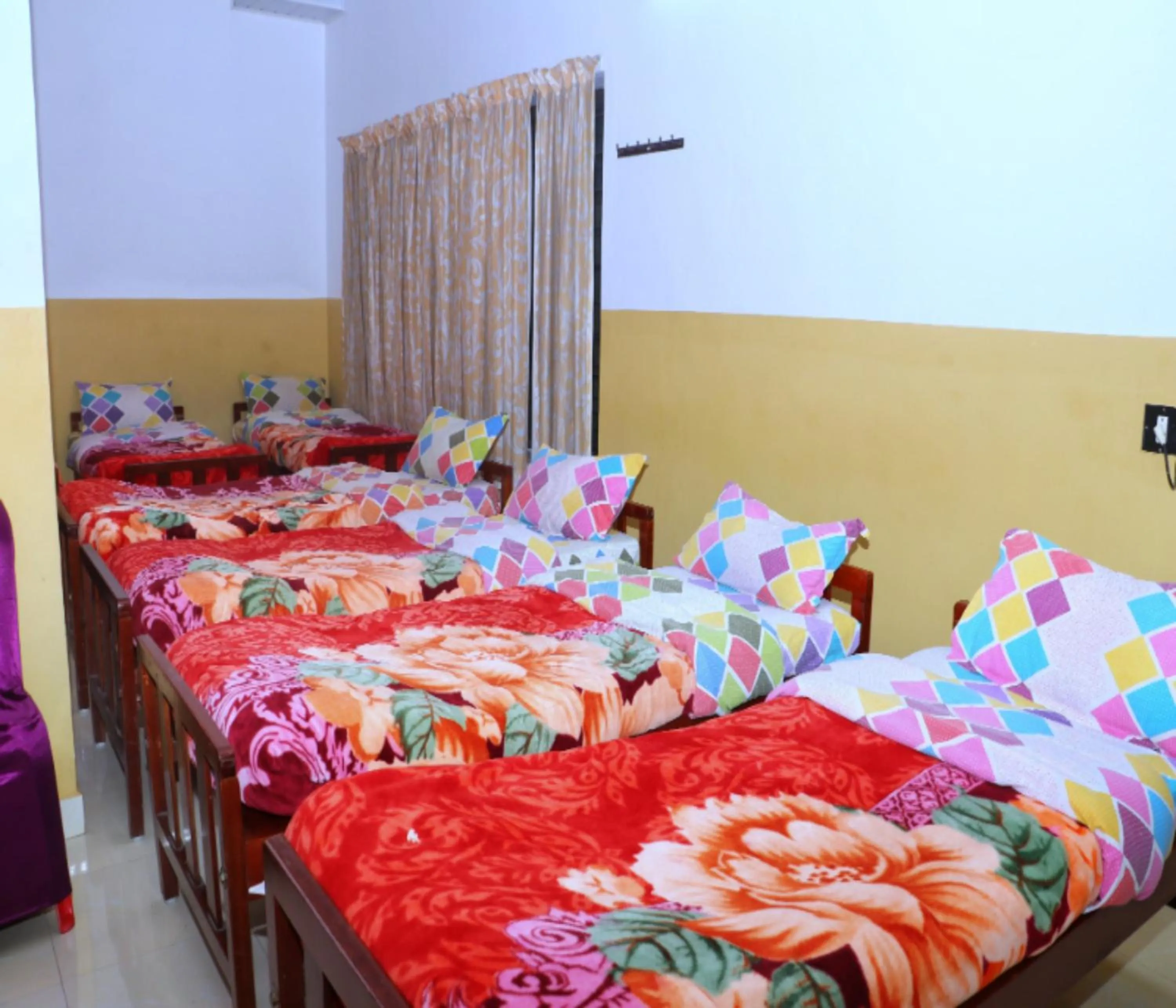 Photo of the whole room, Bed in AC MIST