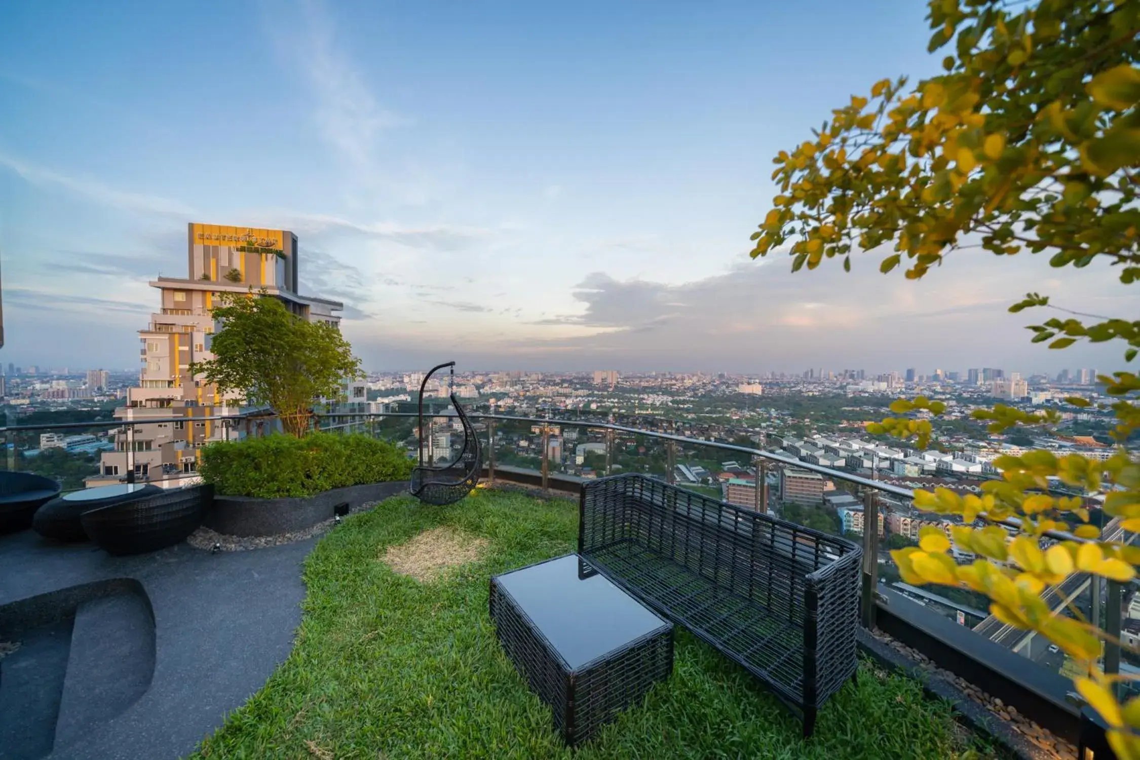 View (from property/room) in Oakwood Suites Tiwanon Bangkok View (from property/room) in Oakwood Suites Tiwanon Bangkok