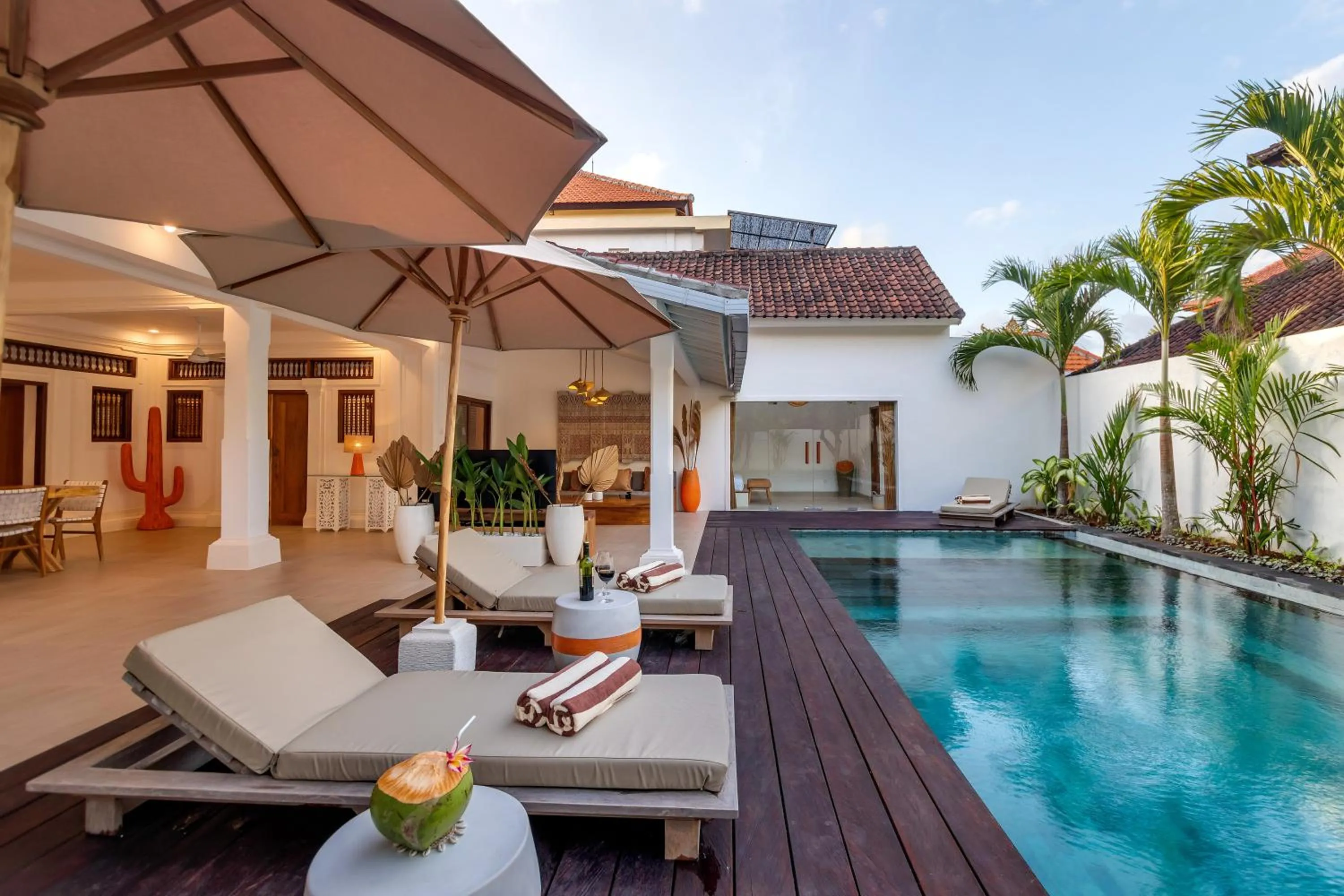 Villa Lisabella by Villa Finder