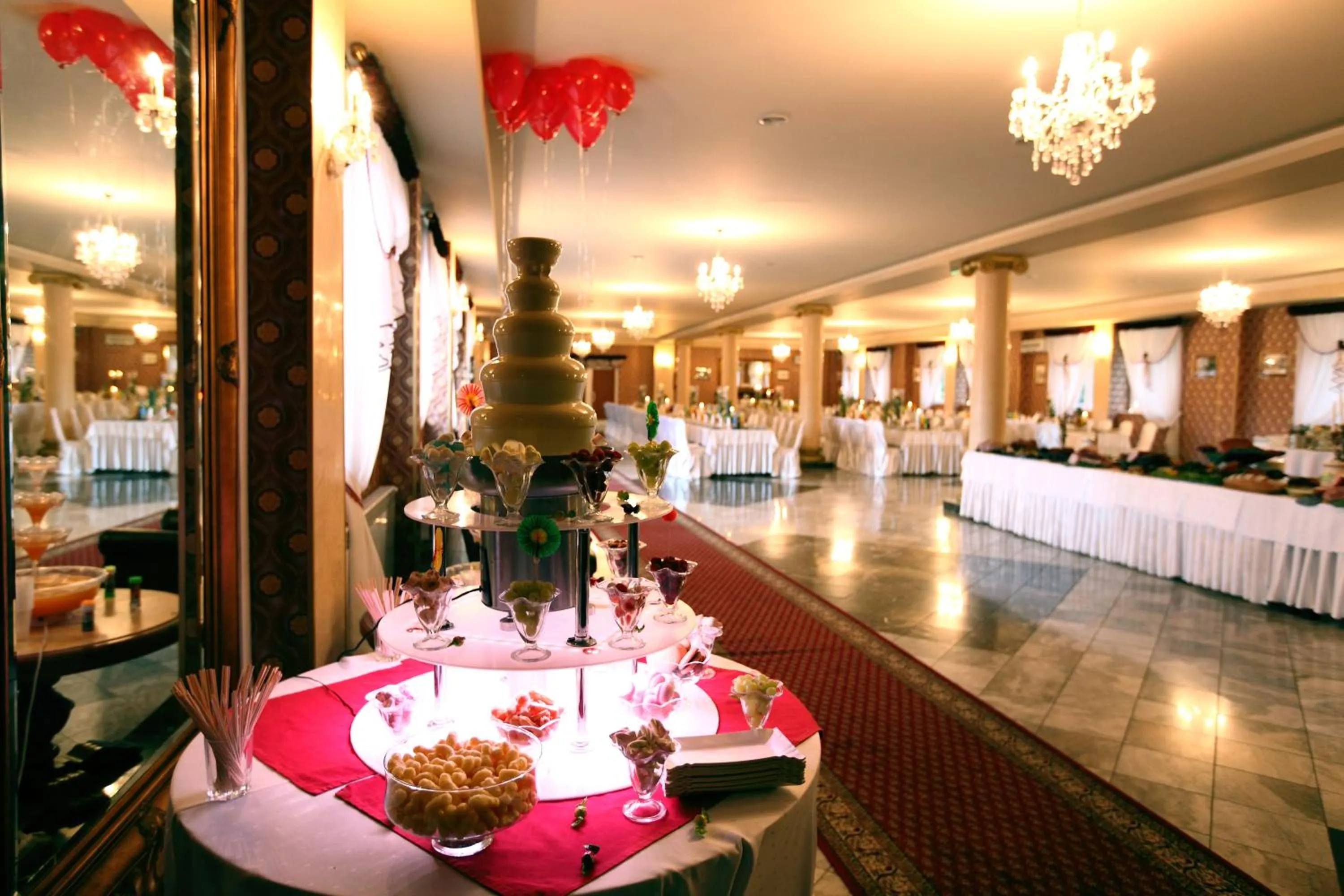 Food and drinks in Hotel Magnat