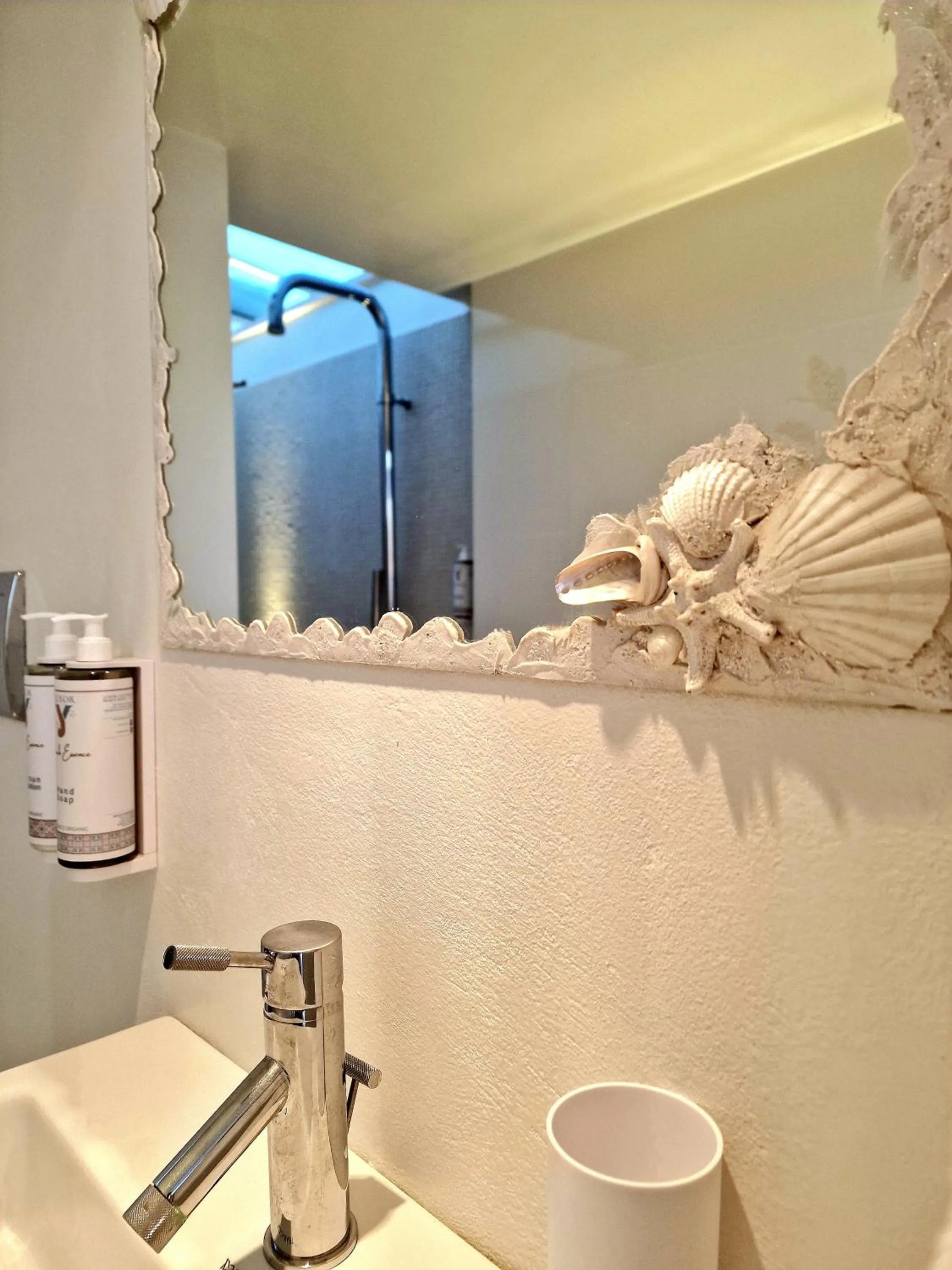 Shower in Luxor Beach Boutique Hotel Cattolica