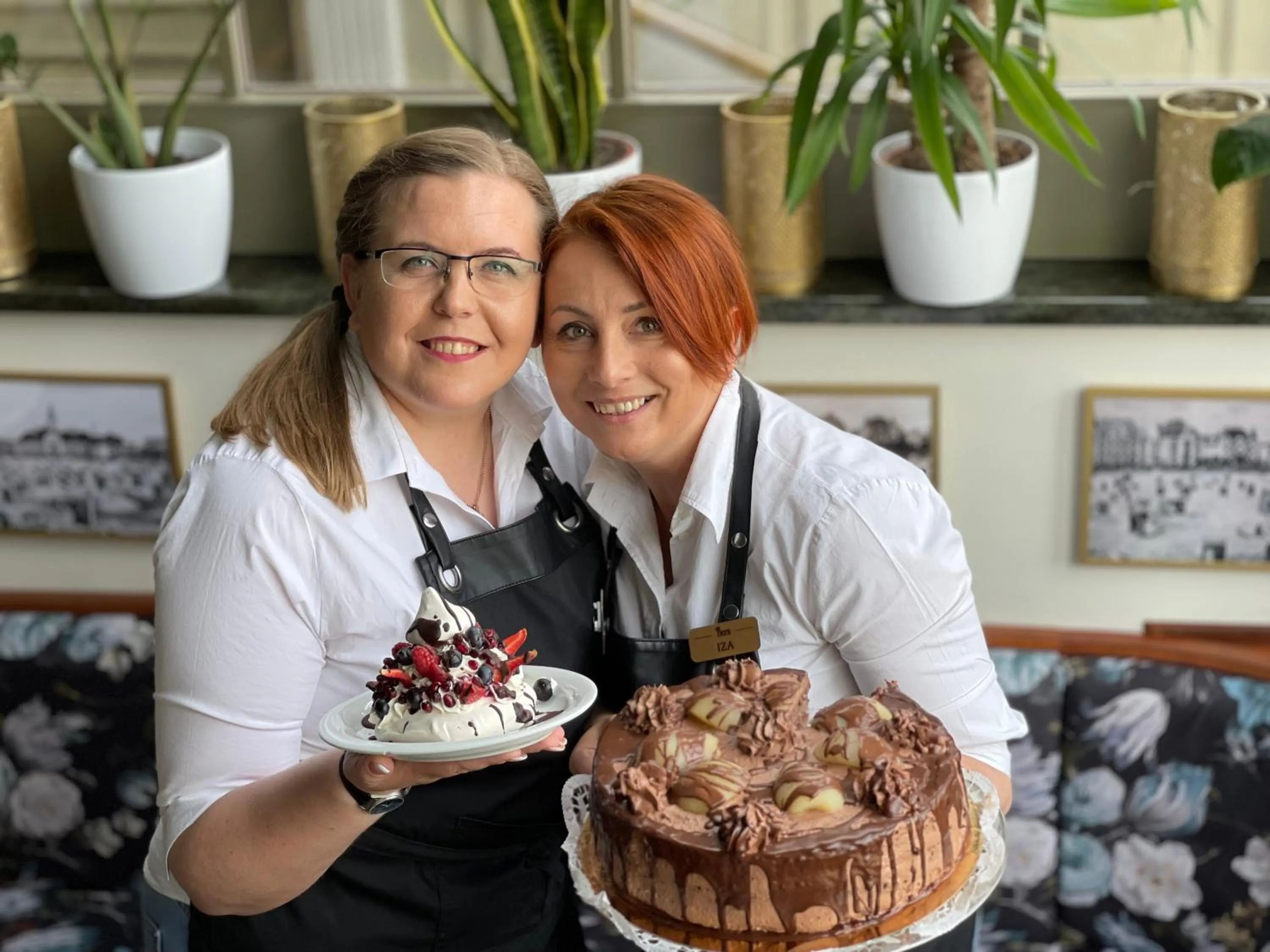 Restaurant/places to eat in Irys Boutique Residence - przy plaży