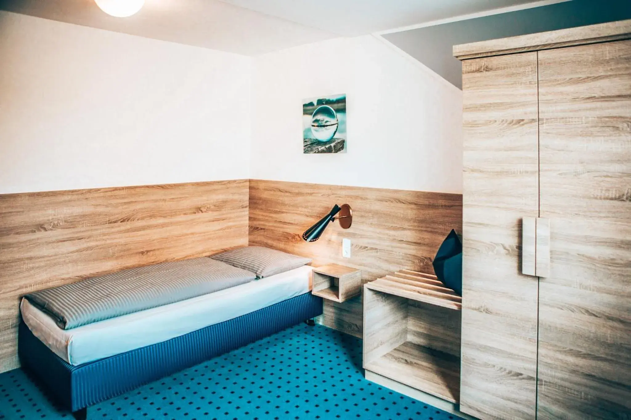 Economy Single Room in Hotel Schwertfirm Economy Single Room in Hotel Schwertfirm