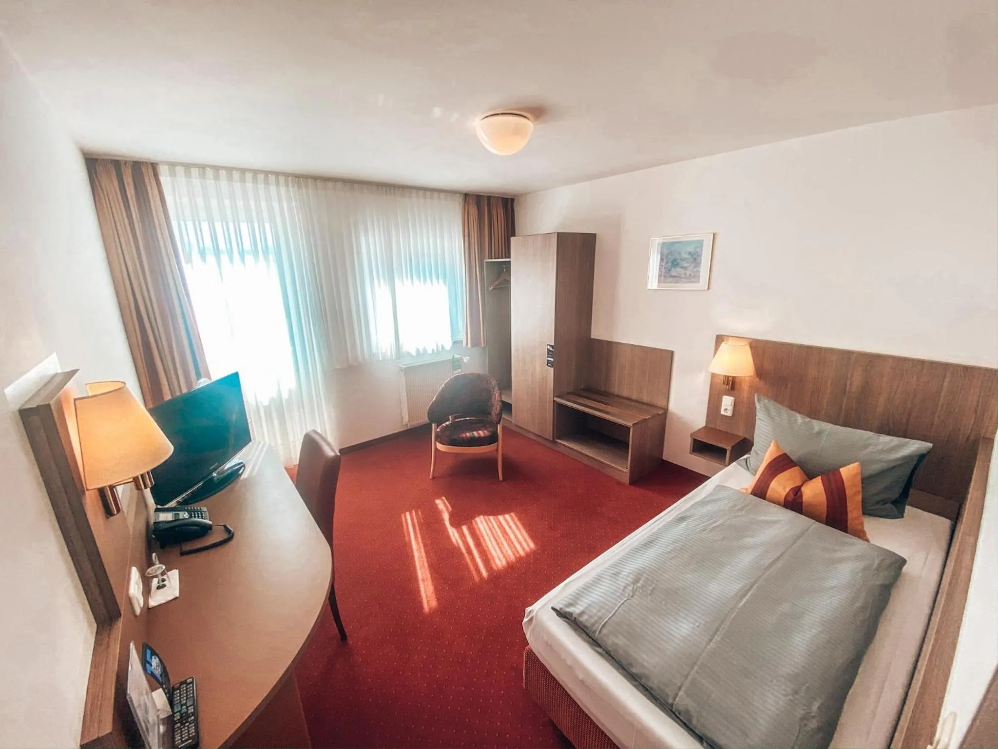 Bedroom, Bed in Hotel Schwertfirm