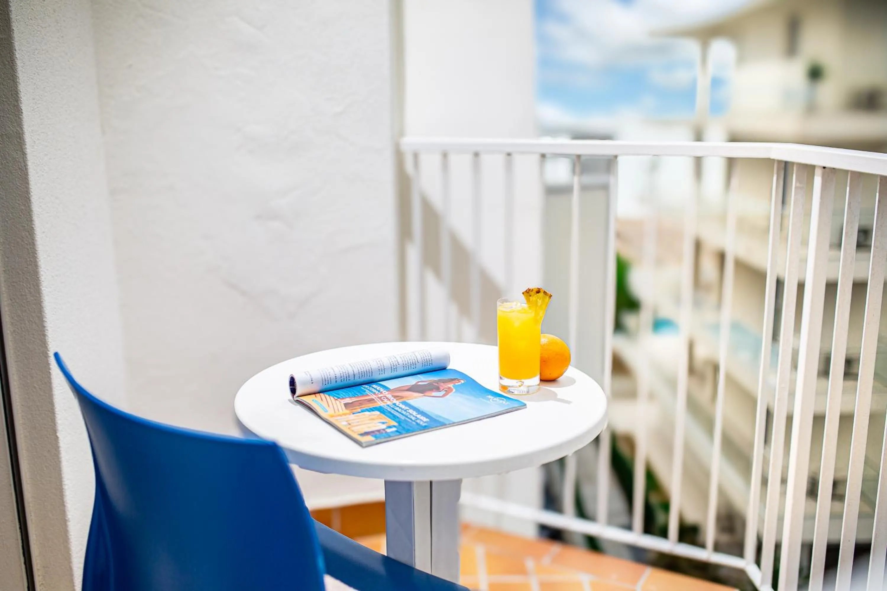 Restaurant/places to eat in Hotel Condor