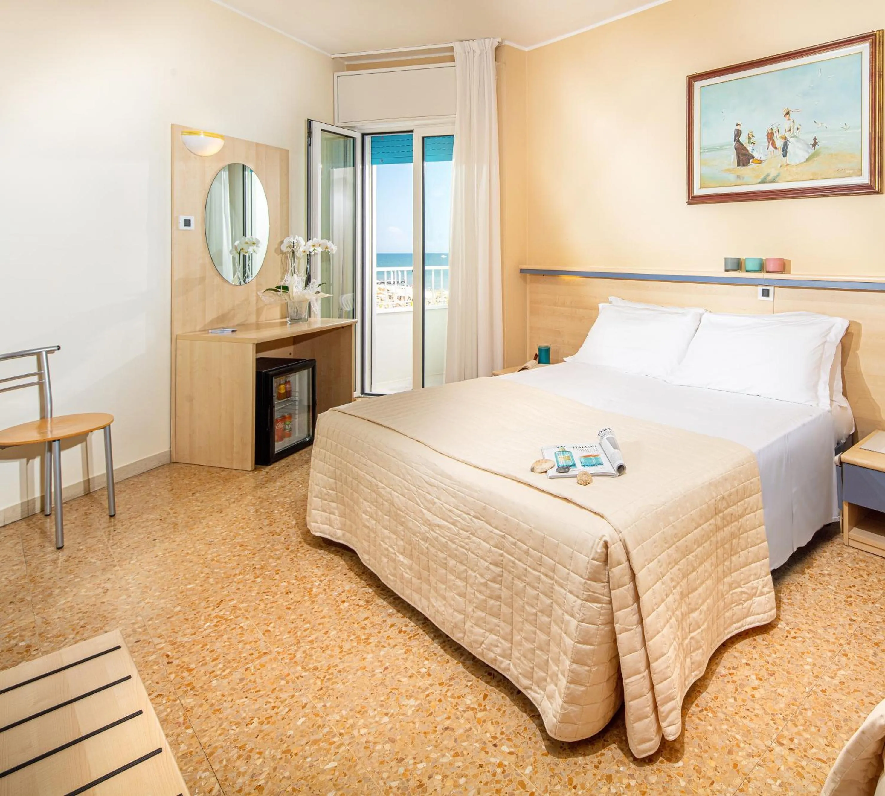 Swimming pool in Hotel Condor