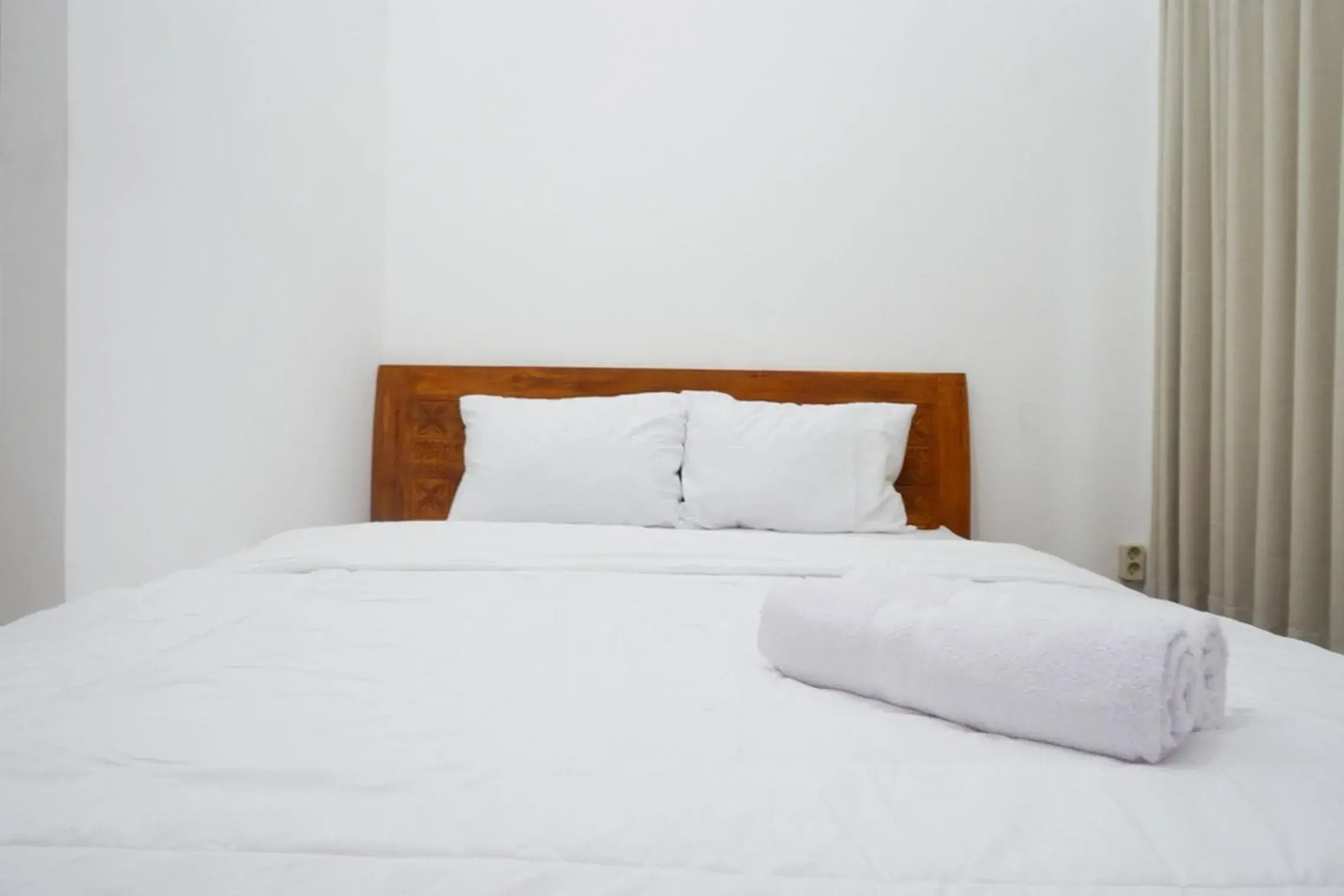 Bedroom, Bed in RedDoorz Syariah near Exit Tol Krapyak Semarang Bedroom, Bed in RedDoorz Syariah near Exit Tol Krapyak Semarang