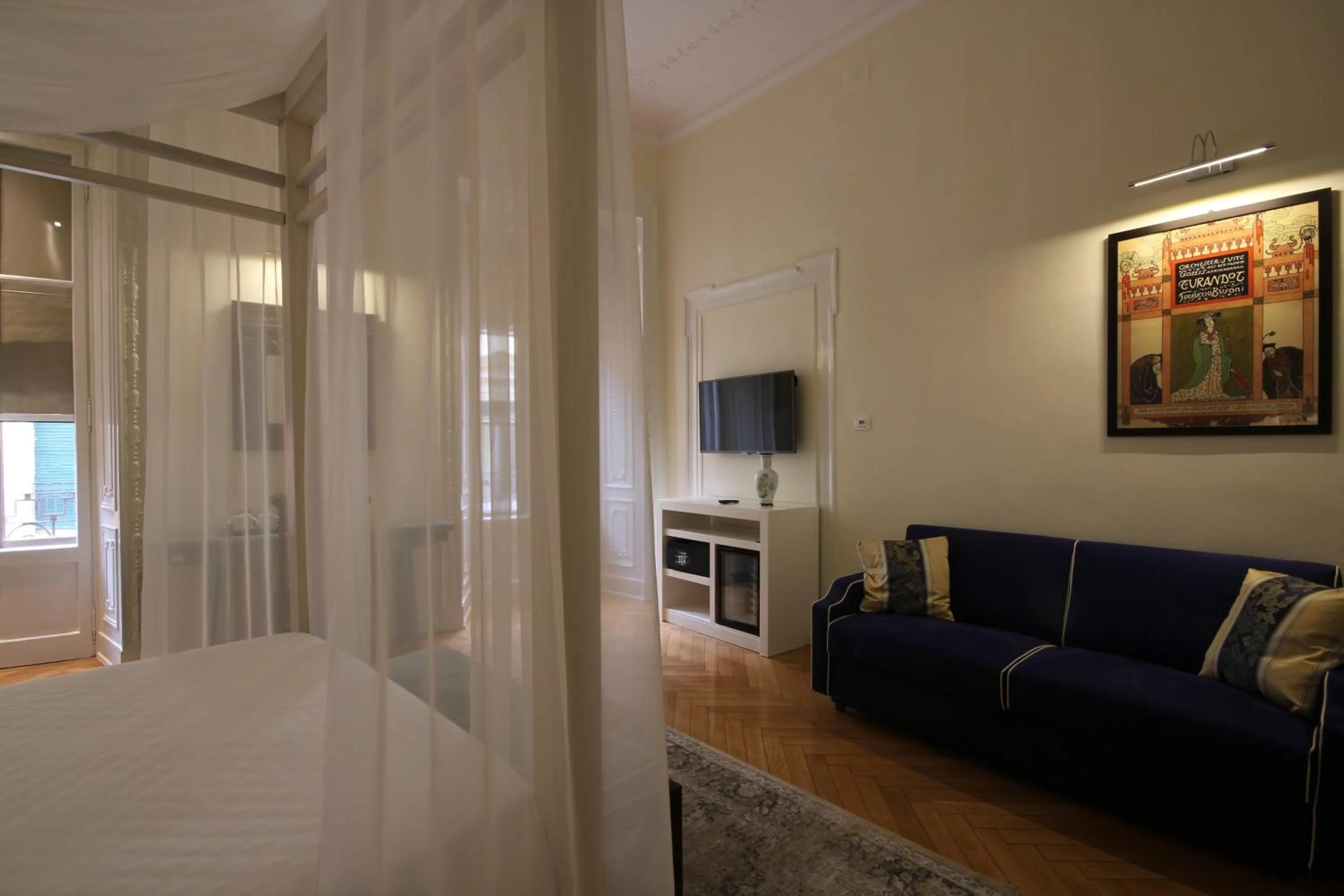 Photo of the whole room, Bed in Hotel Bologna ***S