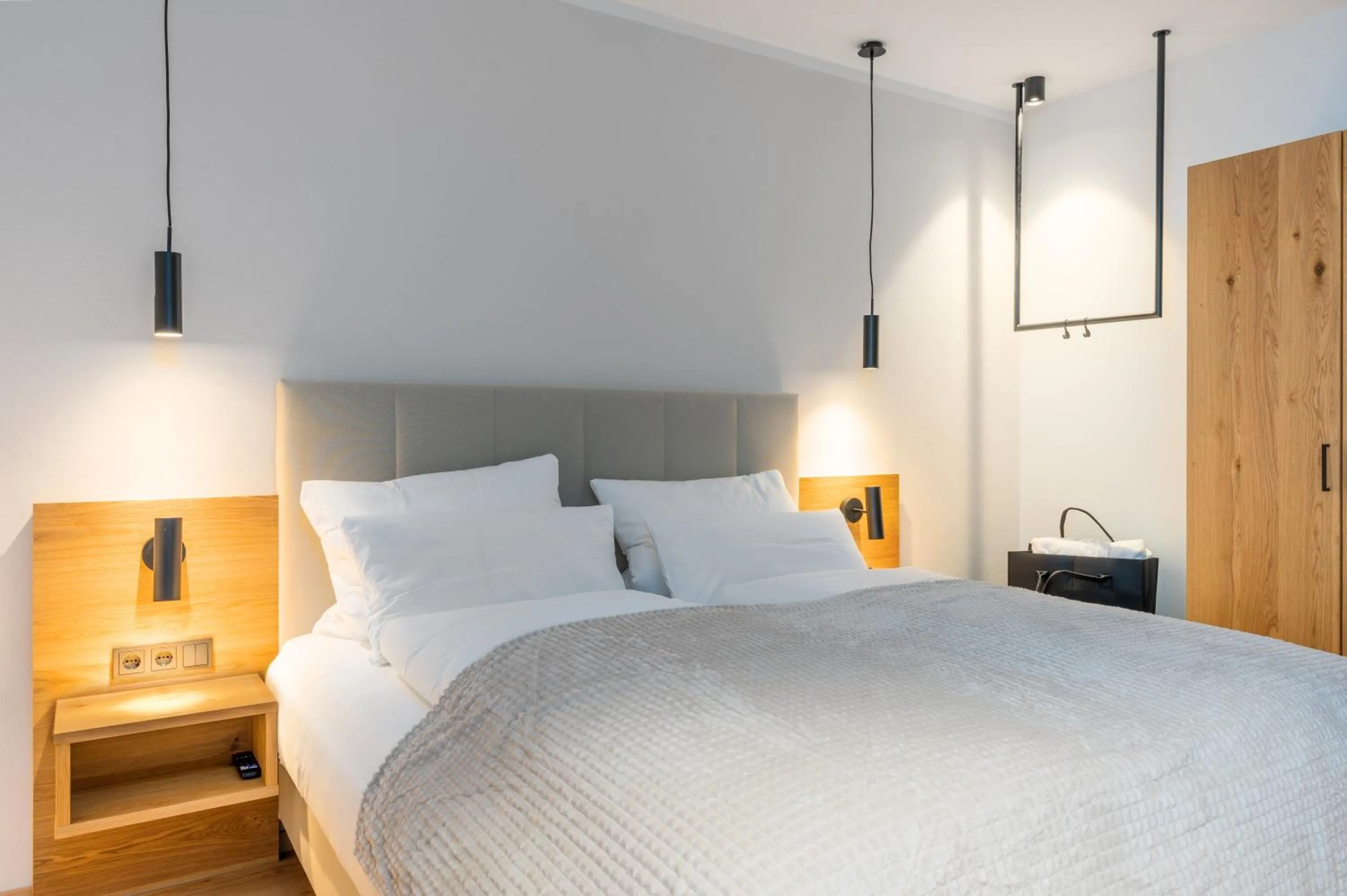 Photo of the whole room, Bed in zeitlang by Rösslwirt