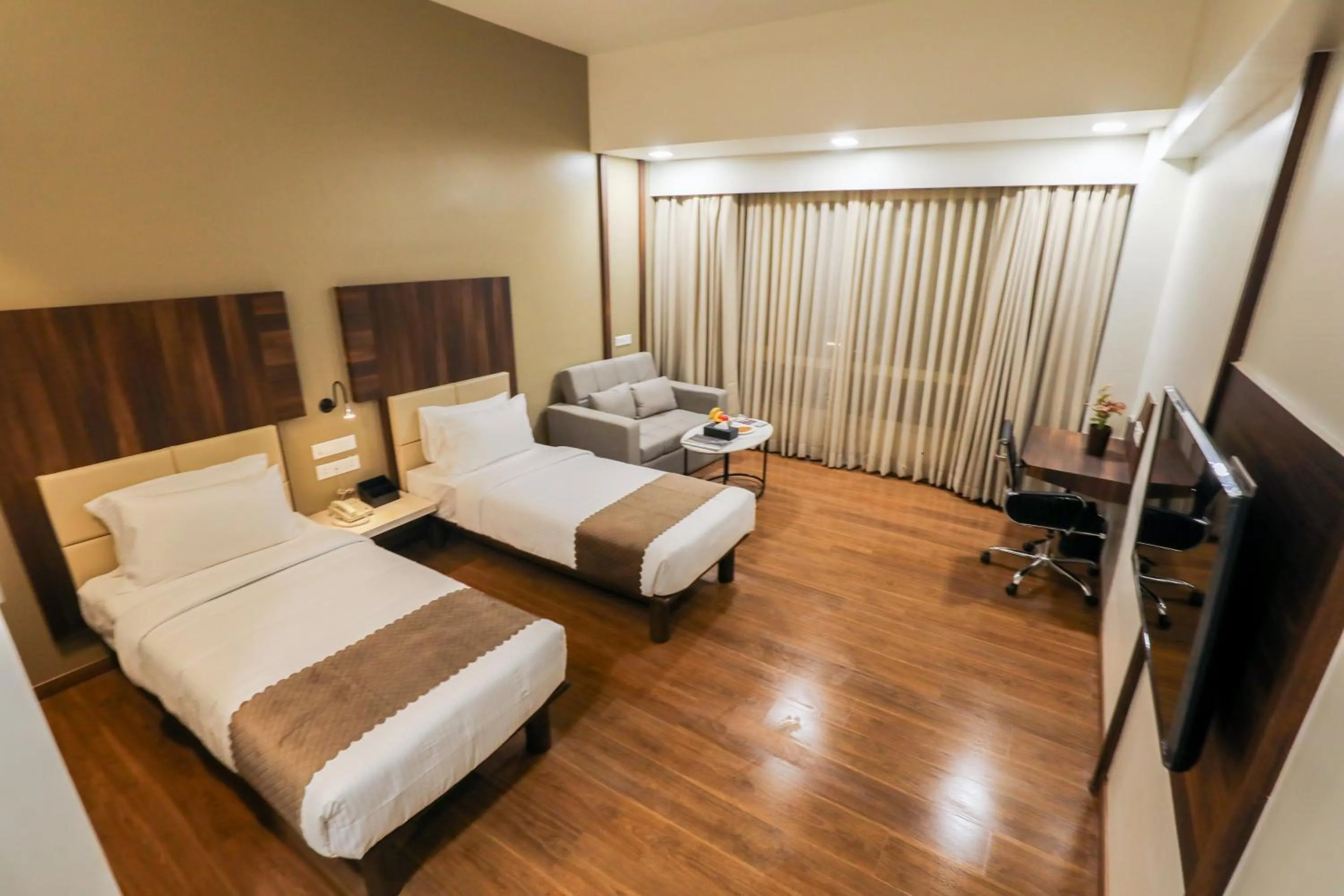 Photo of the whole room, Bed in Spree Hotel Aurangabad