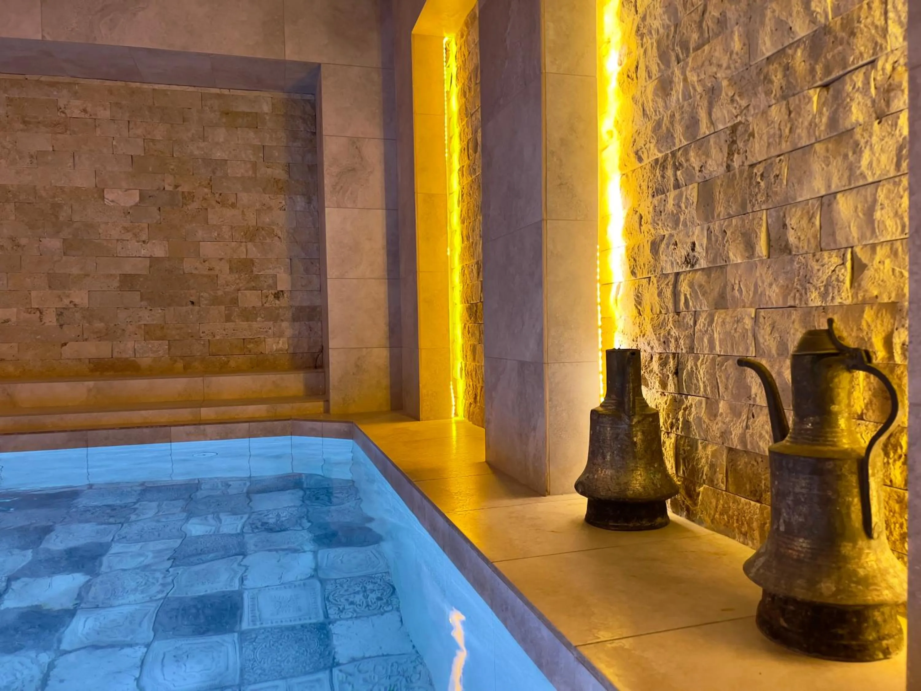 Swimming pool in Louis Cappadocia