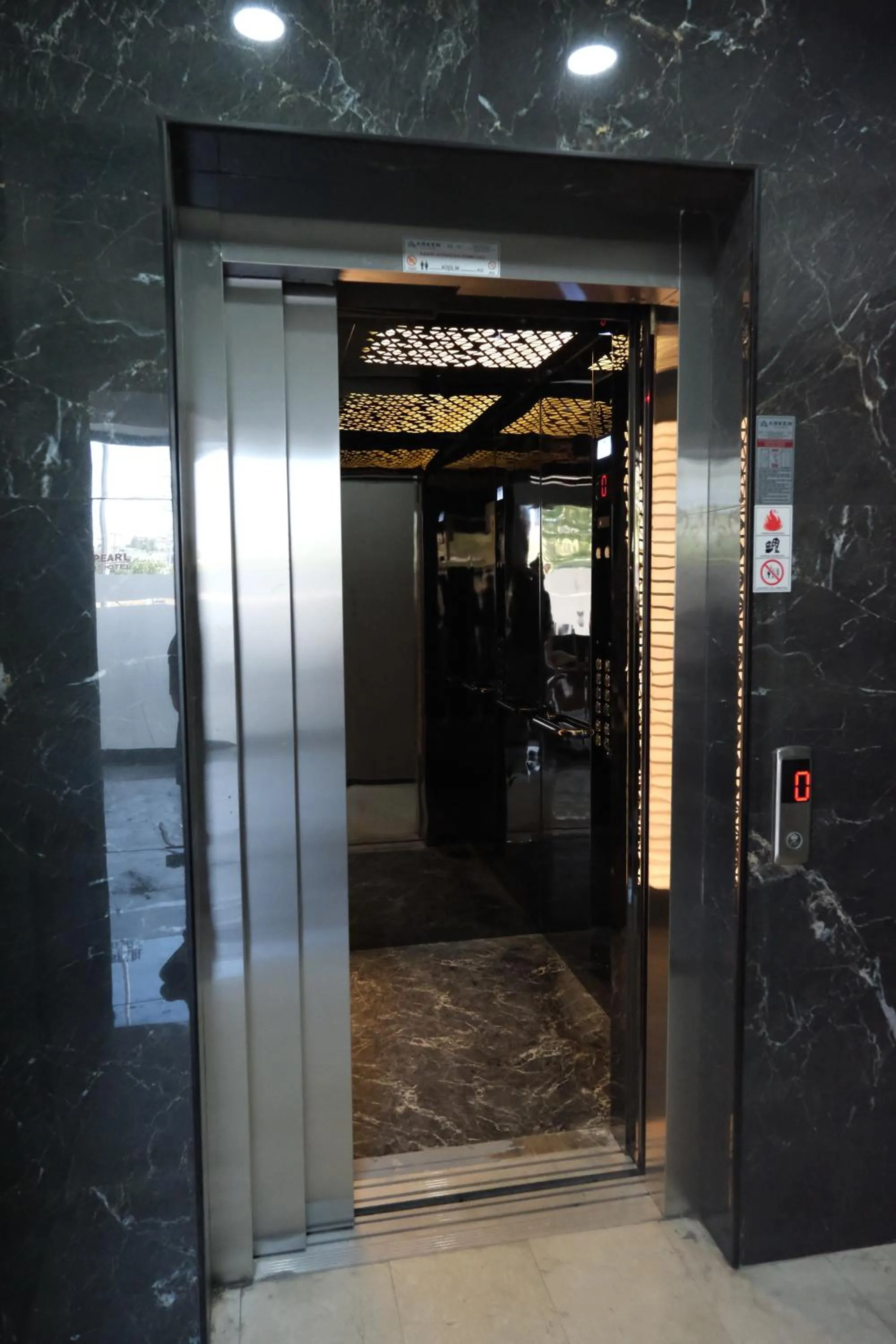 Facade/entrance in The Pearl Airport Hotel