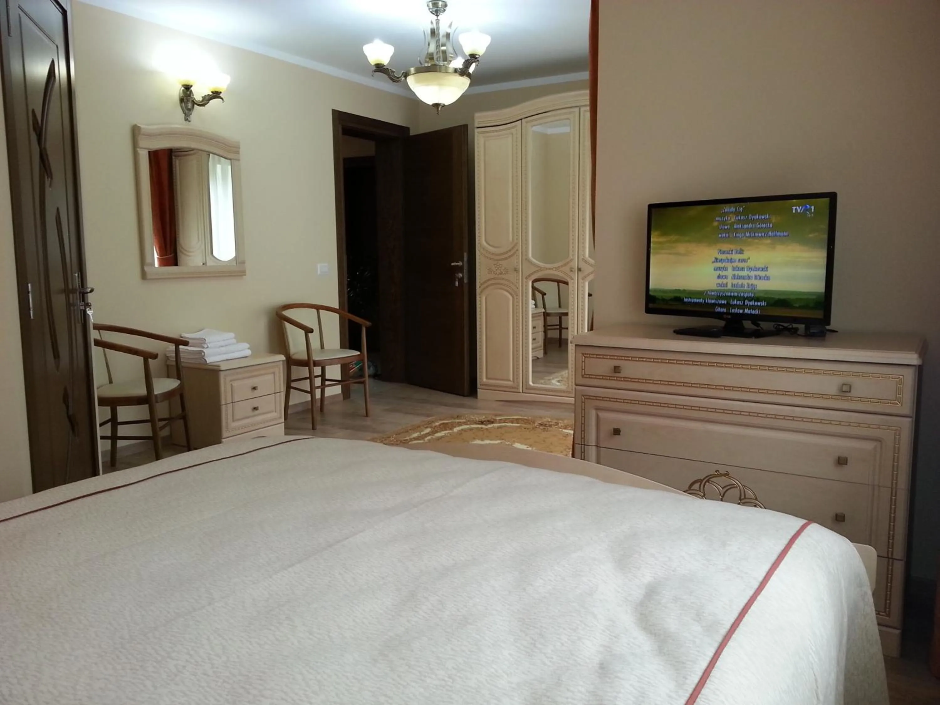 Garden view, Bed in Pensiunea Eladi