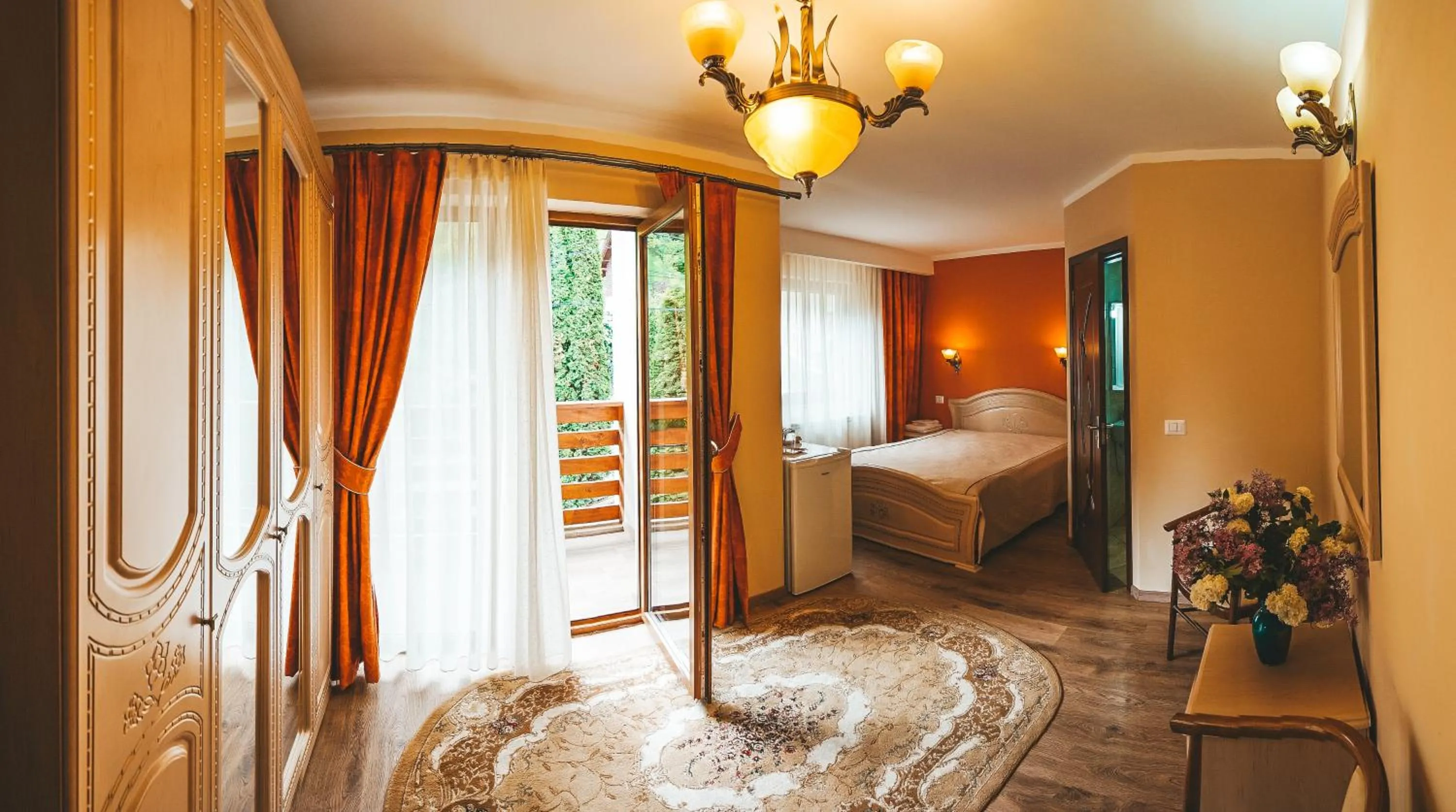 Bed in Pensiunea Eladi