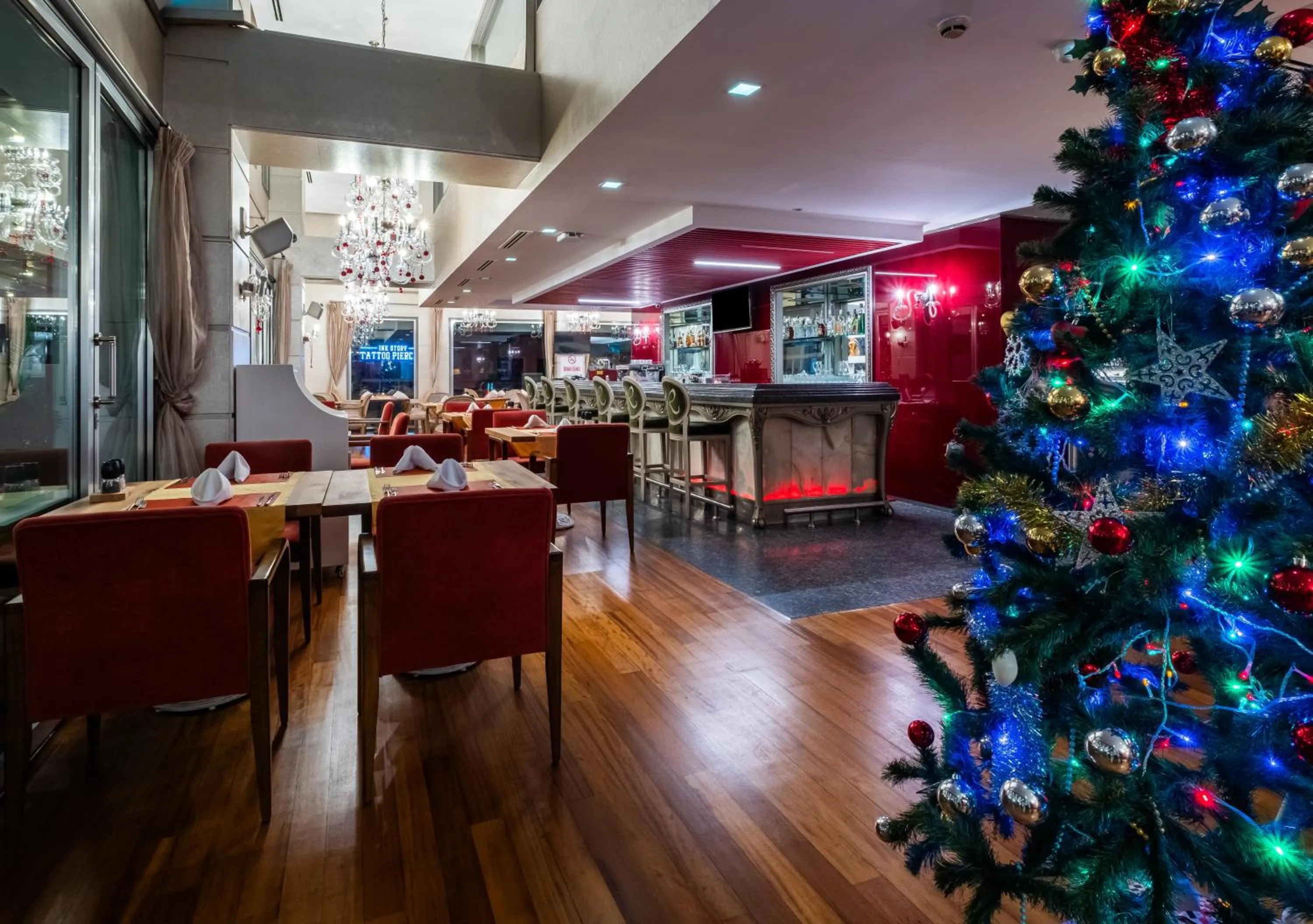 Restaurant/places to eat in Ramada by Wyndham Ankara