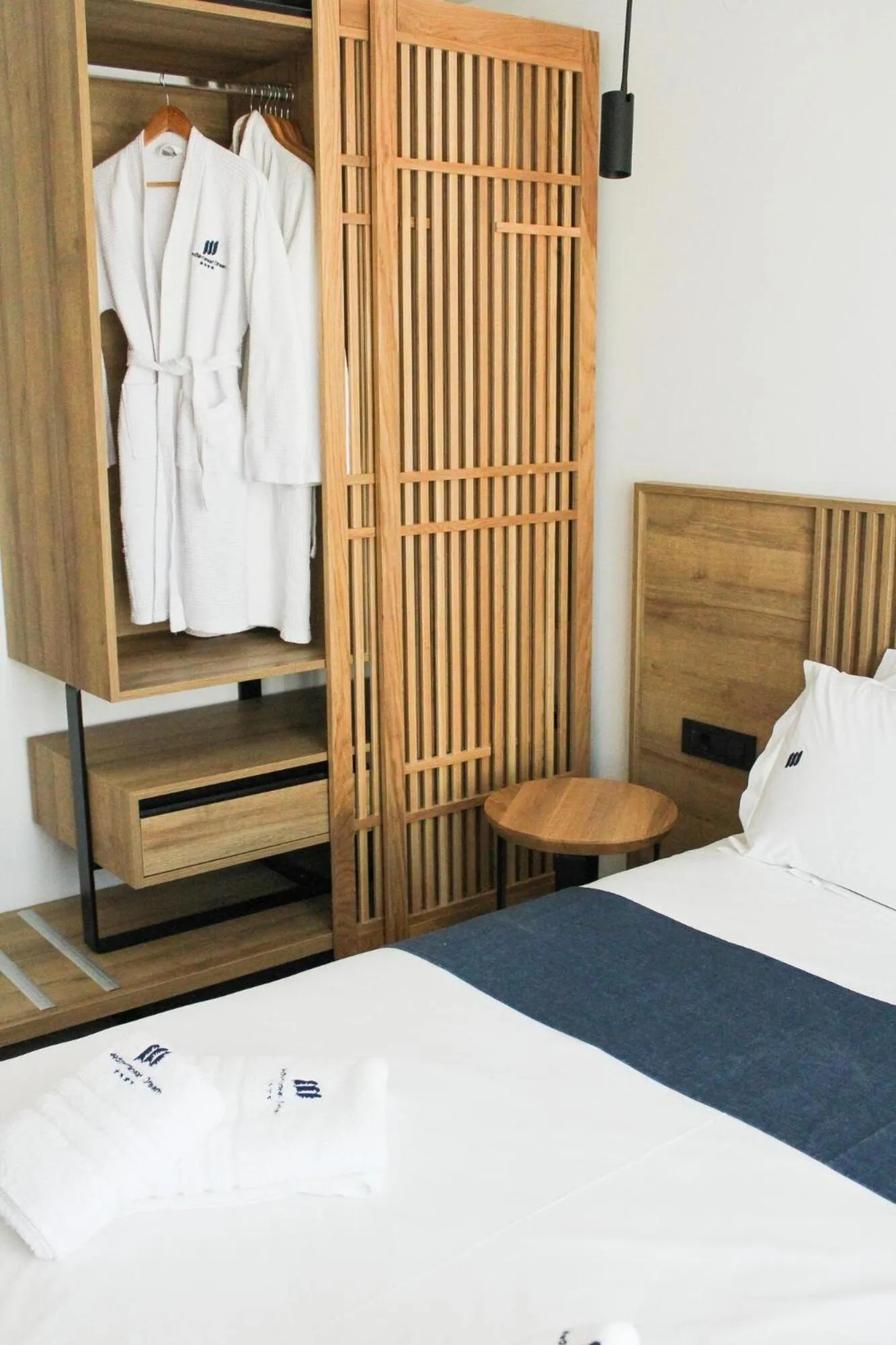 Bed in Mediterranean Dream