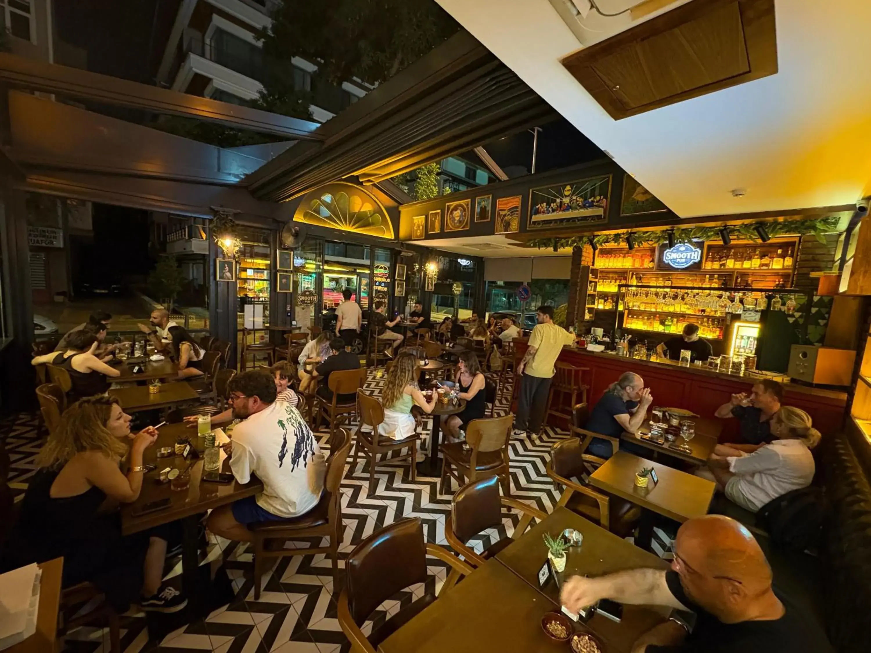 Restaurant/places to eat in CK Farabi Hotel Restaurant/places to eat in CK Farabi Hotel