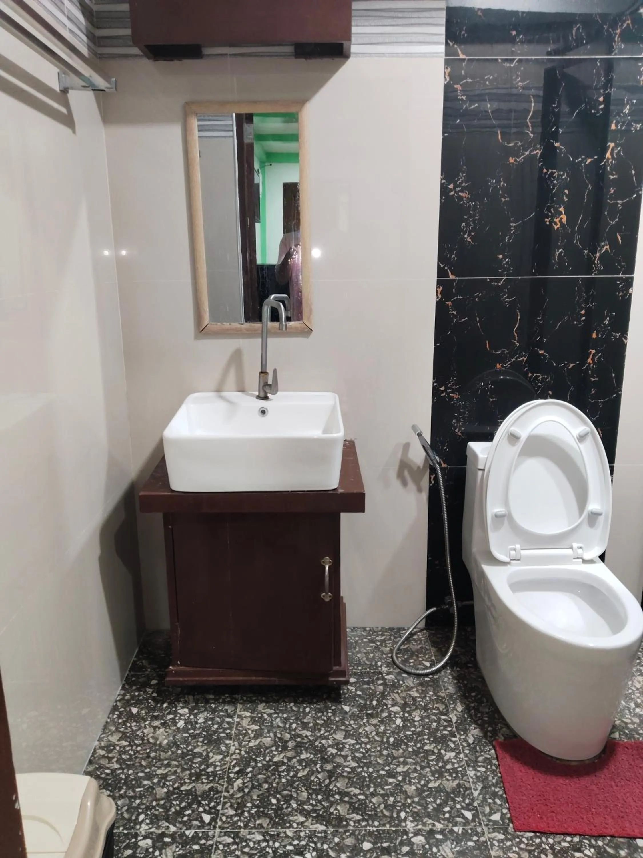 Dreamland Nilo Eve Beach Guest Huaz