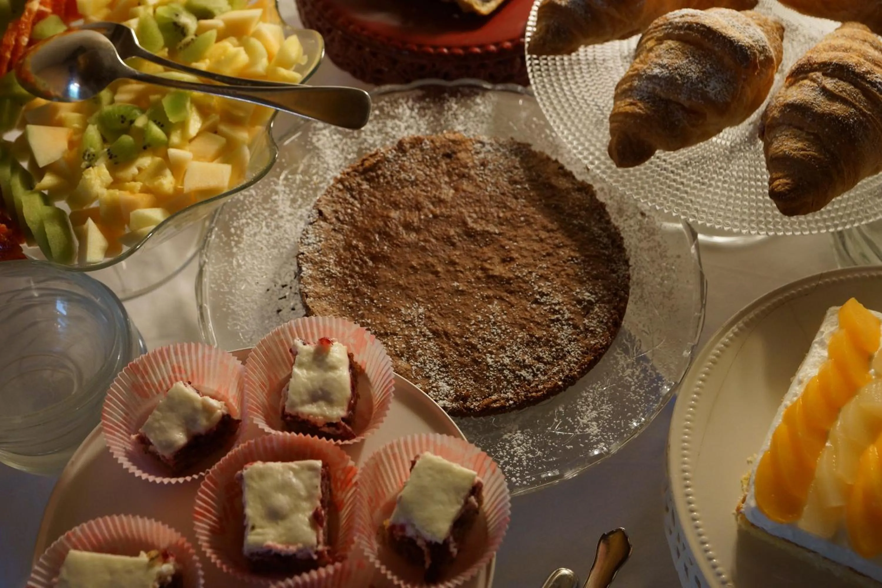 Buffet breakfast in Hotel Zima