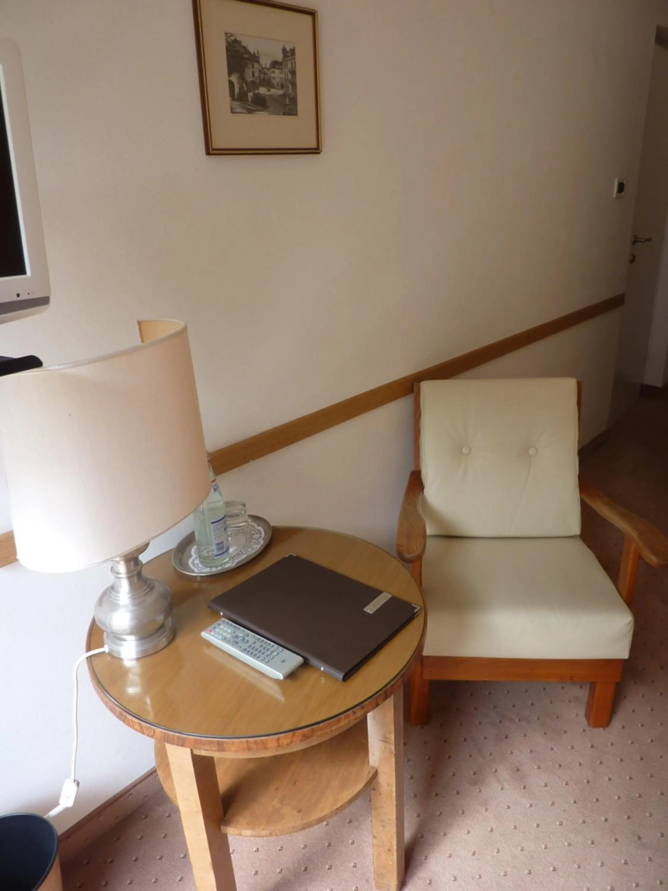 Photo of the whole room in Hotel Zima