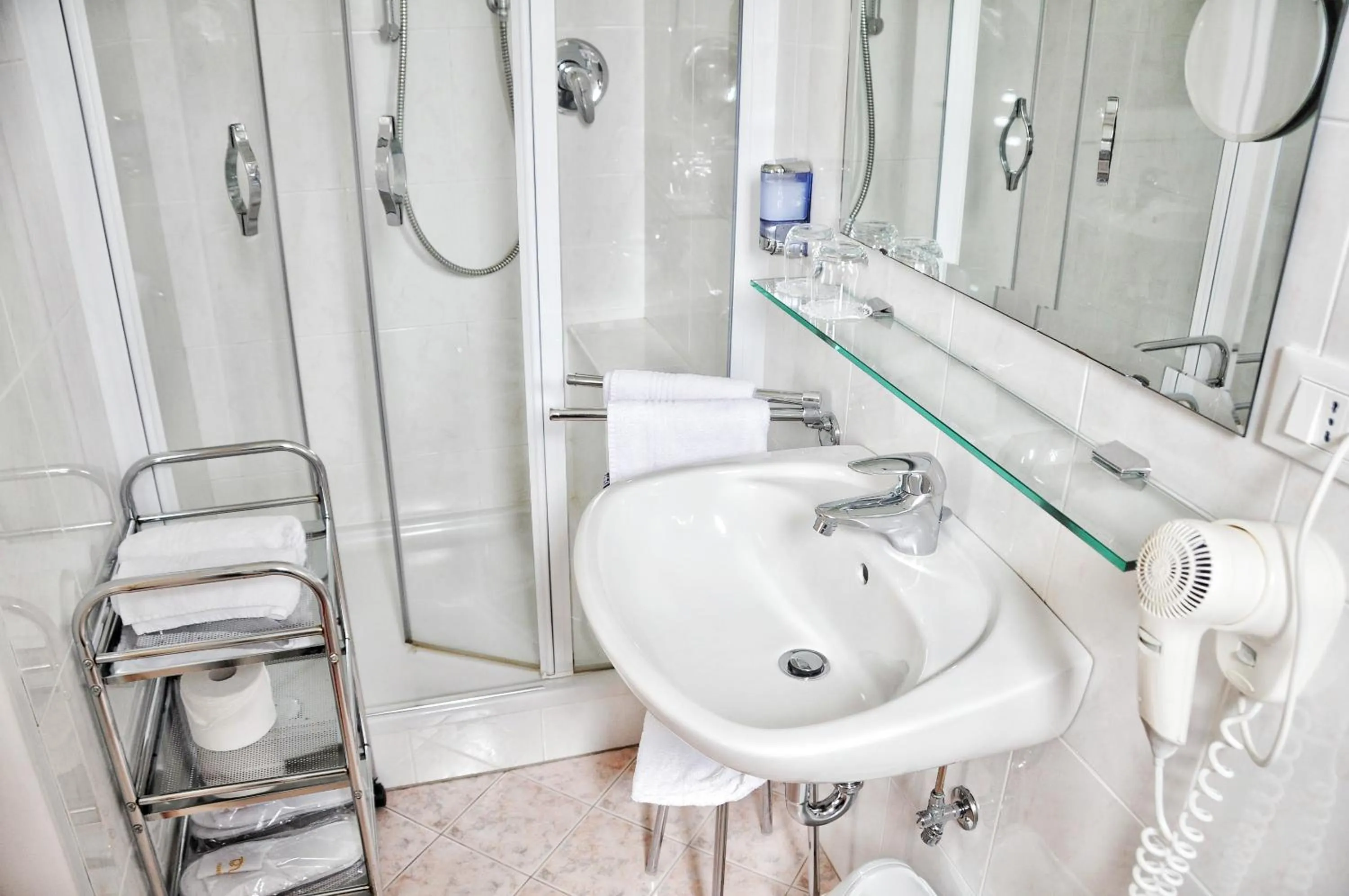 Bathroom in Hotel Zima