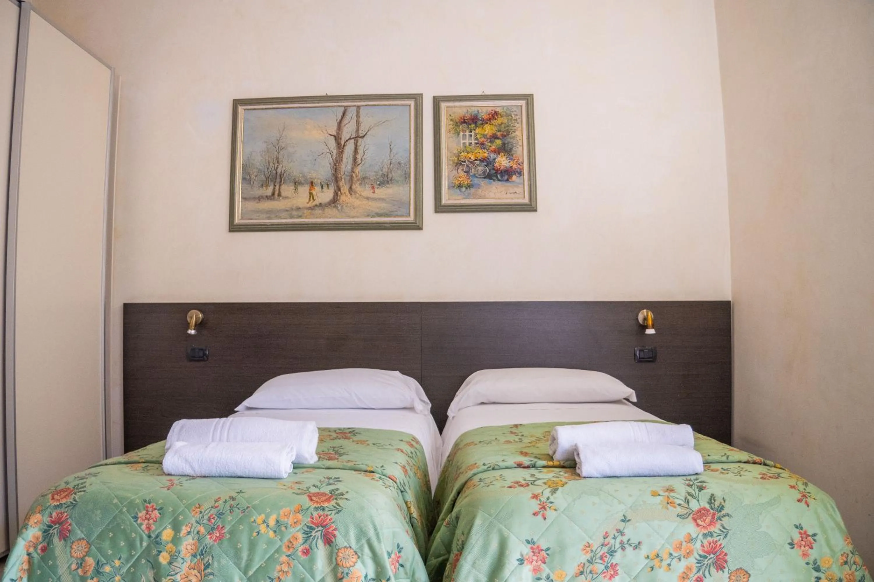 Bed in Hotel Ligure