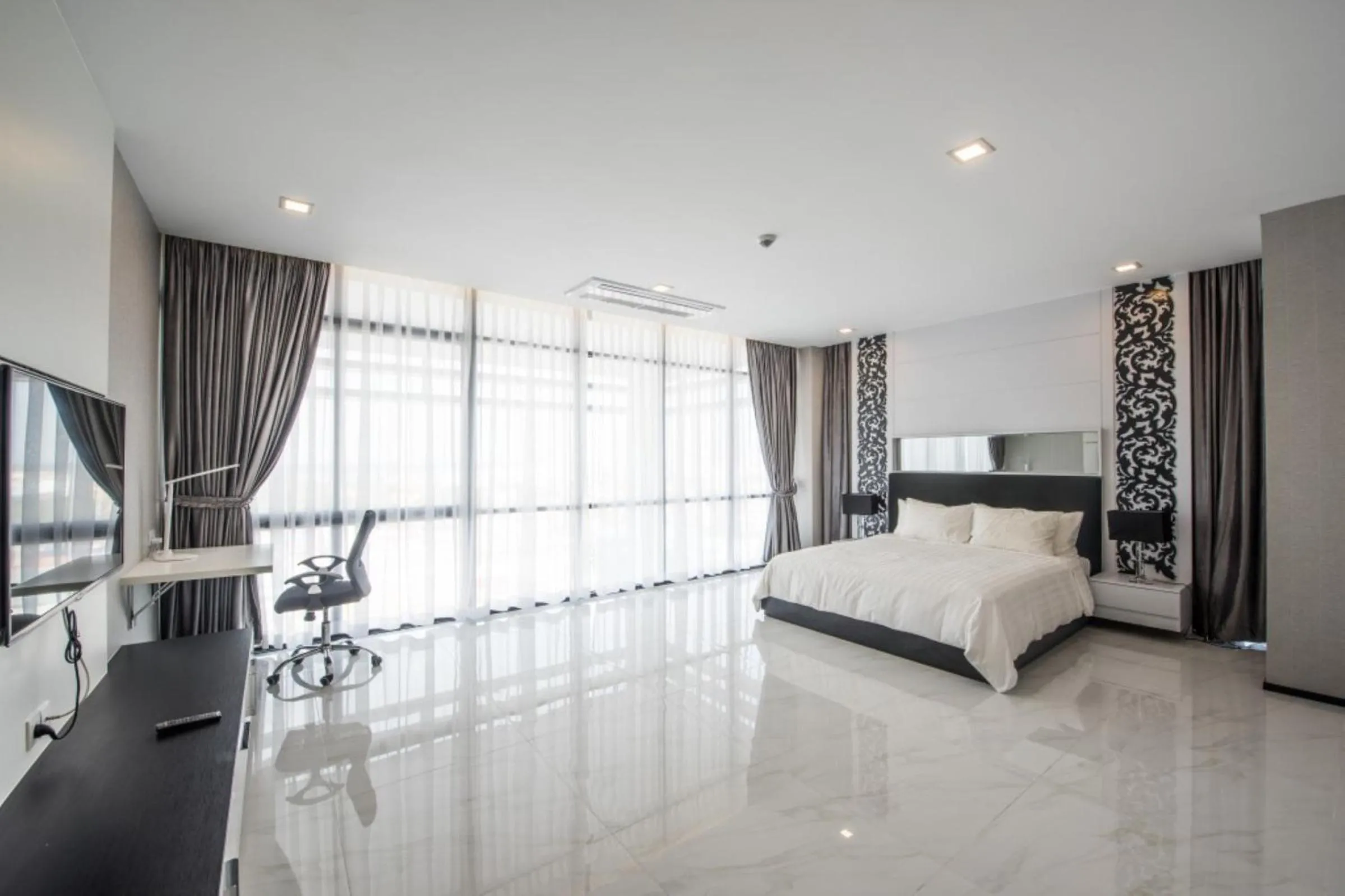 Bed in Maline Exclusive Serviced Apartments