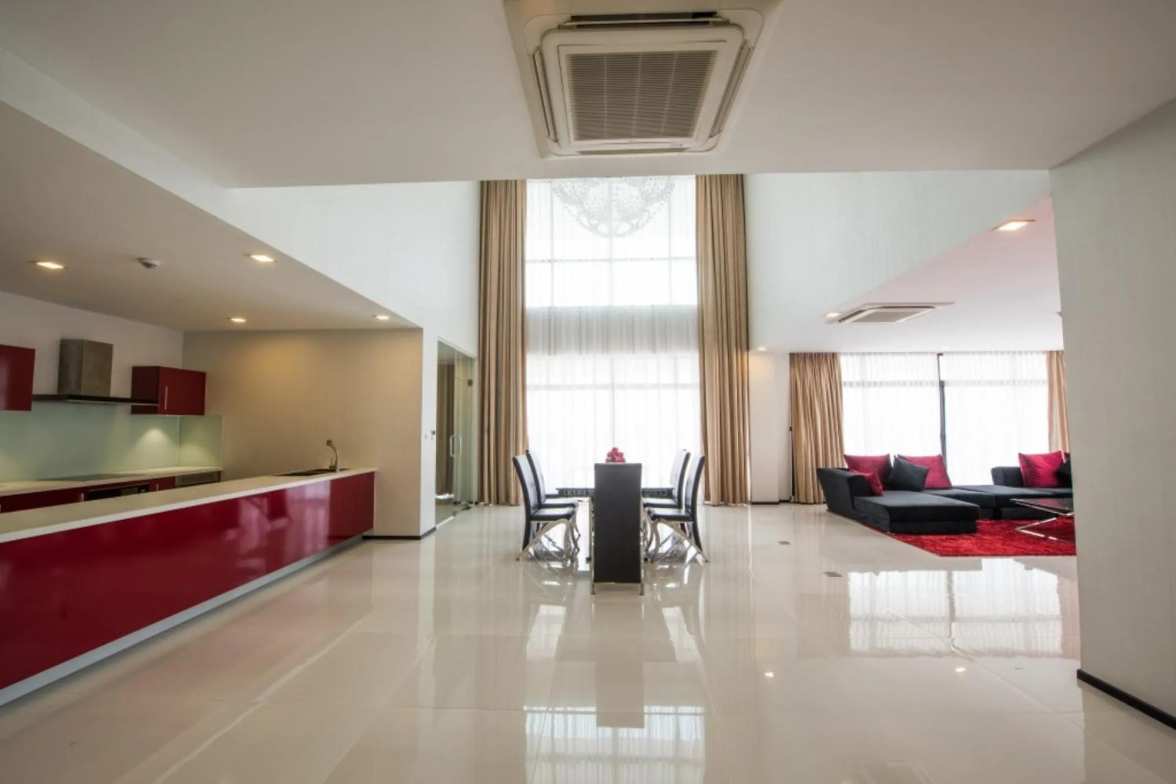 TV and multimedia in Maline Exclusive Serviced Apartments