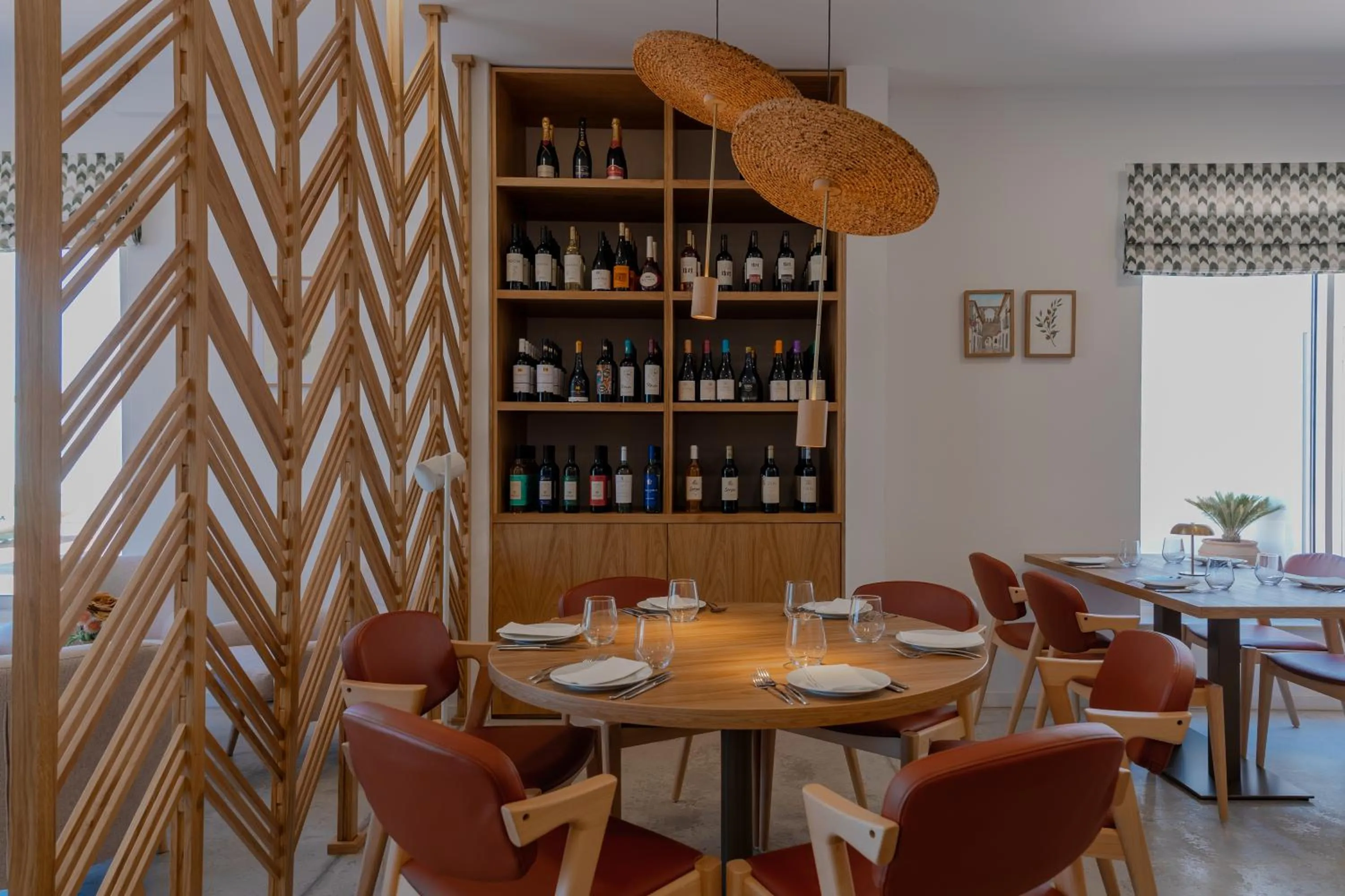 Restaurant/places to eat in Serpa Hotel