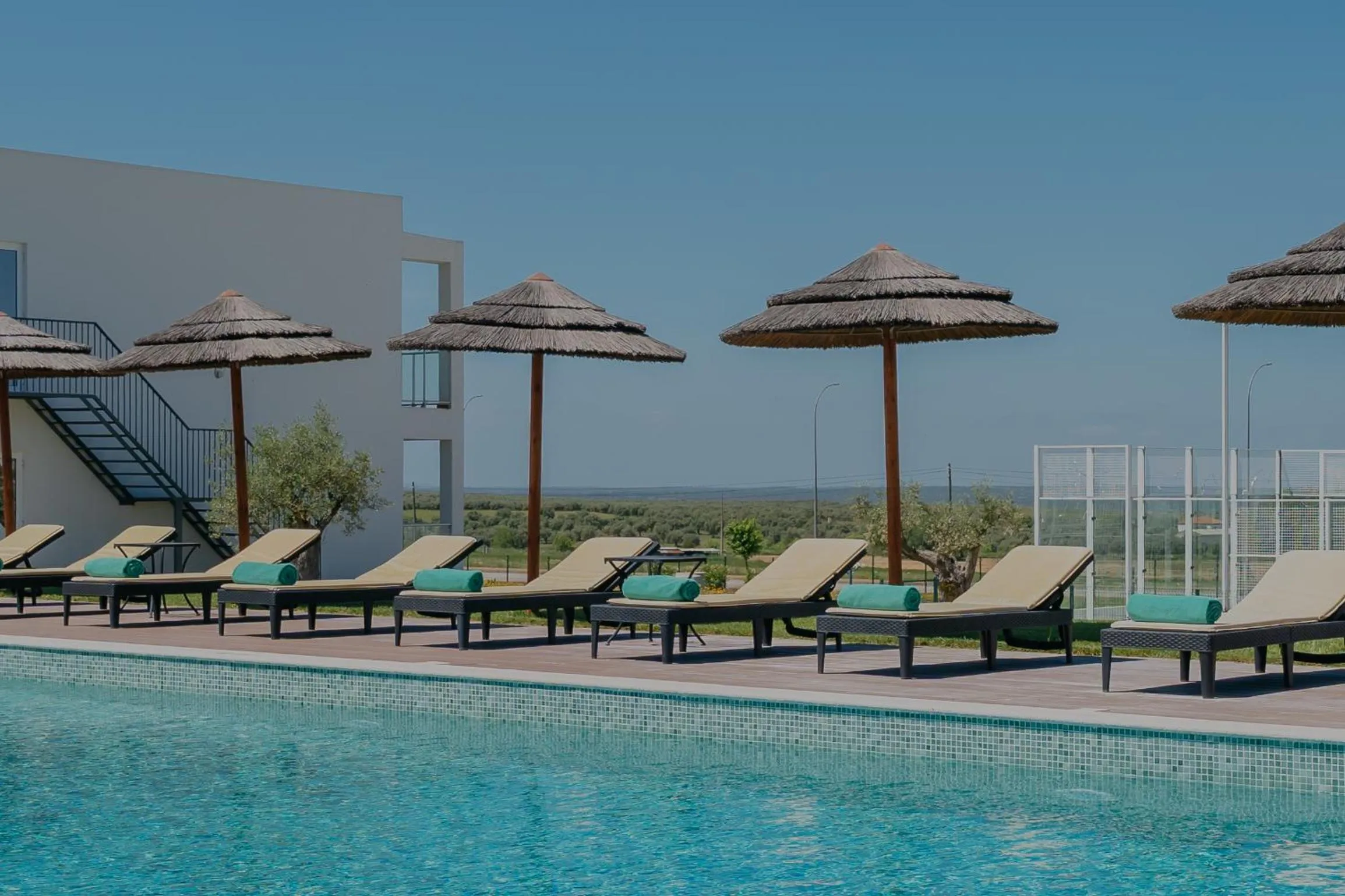 Pool view in Serpa Hotel