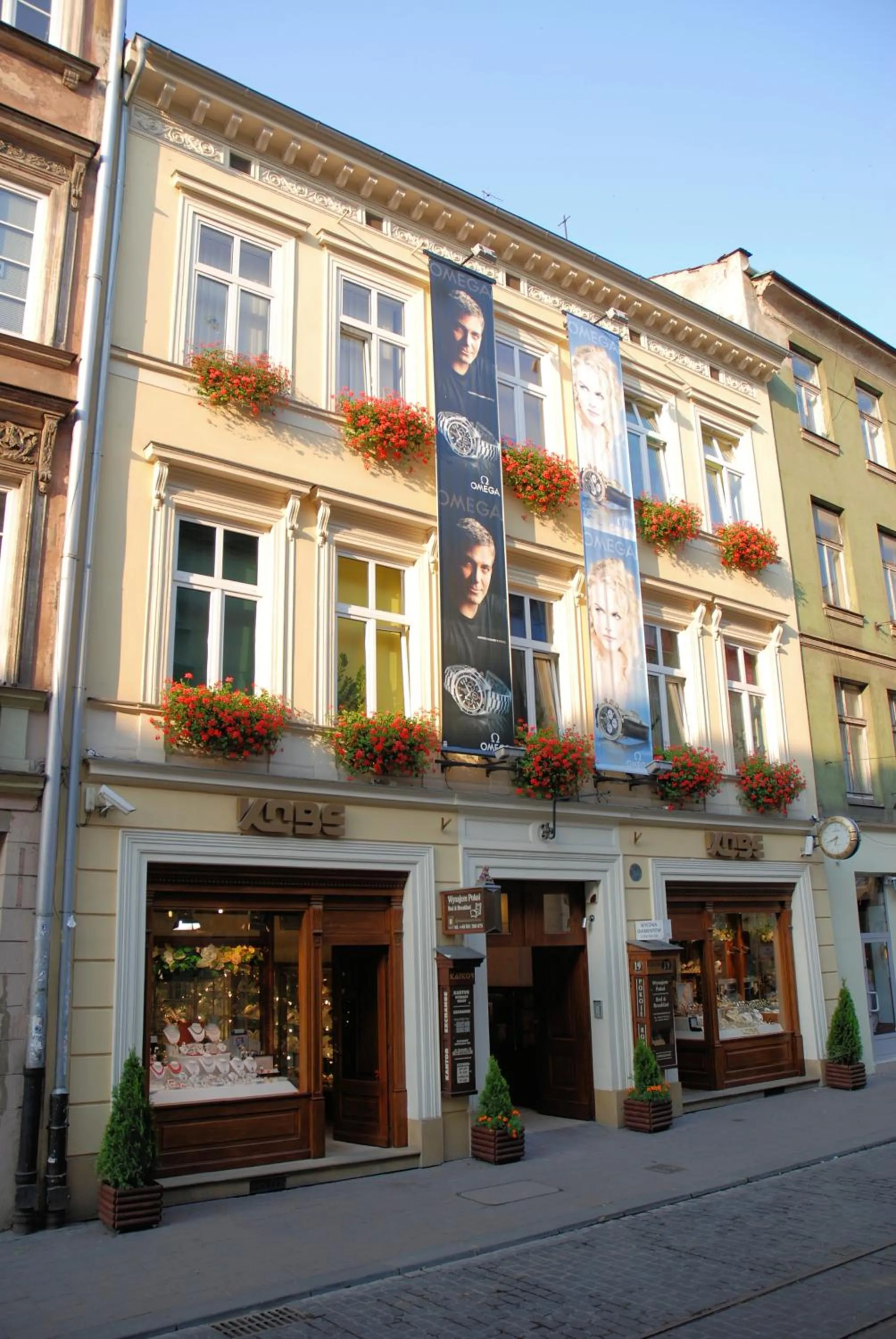 Facade/entrance in Golden Lion Guest Rooms Szewska 19