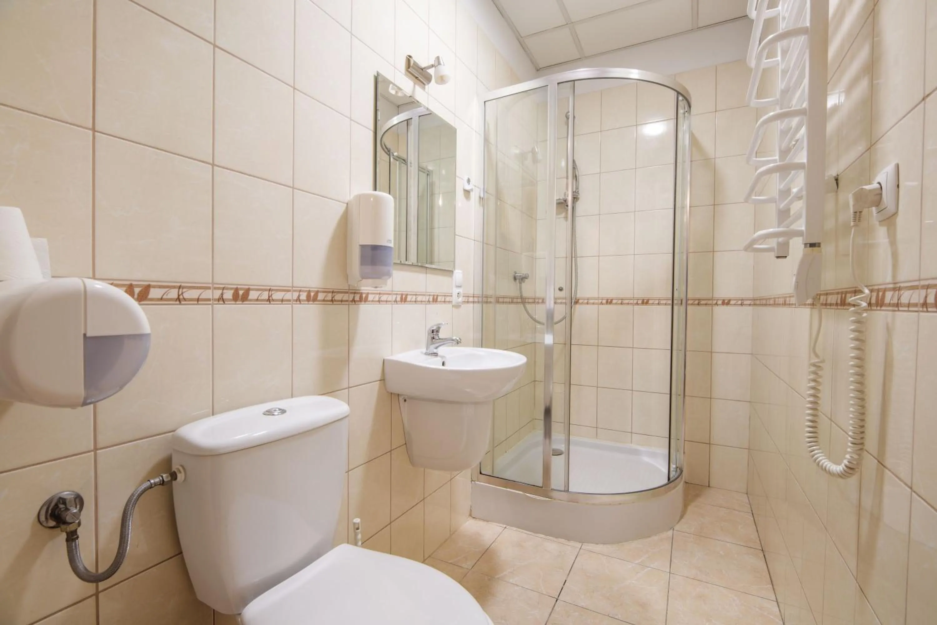 Photo of the whole room in Golden Lion Guest Rooms Szewska 19