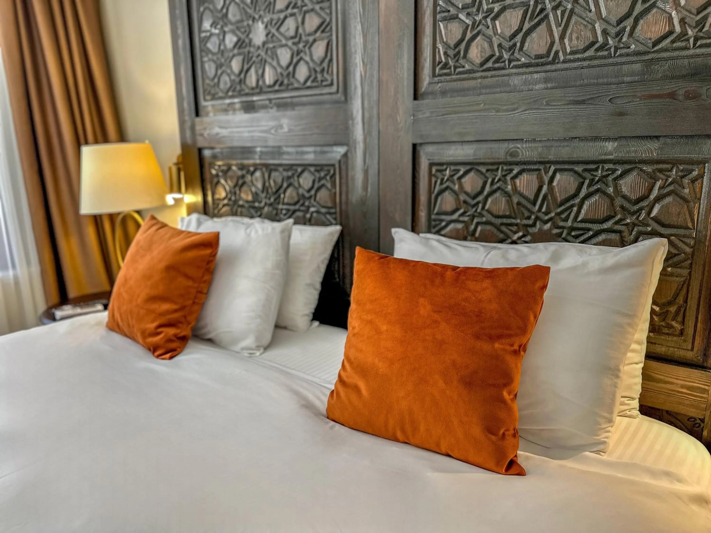 Bed in Osmanli Cappadocia Hotel