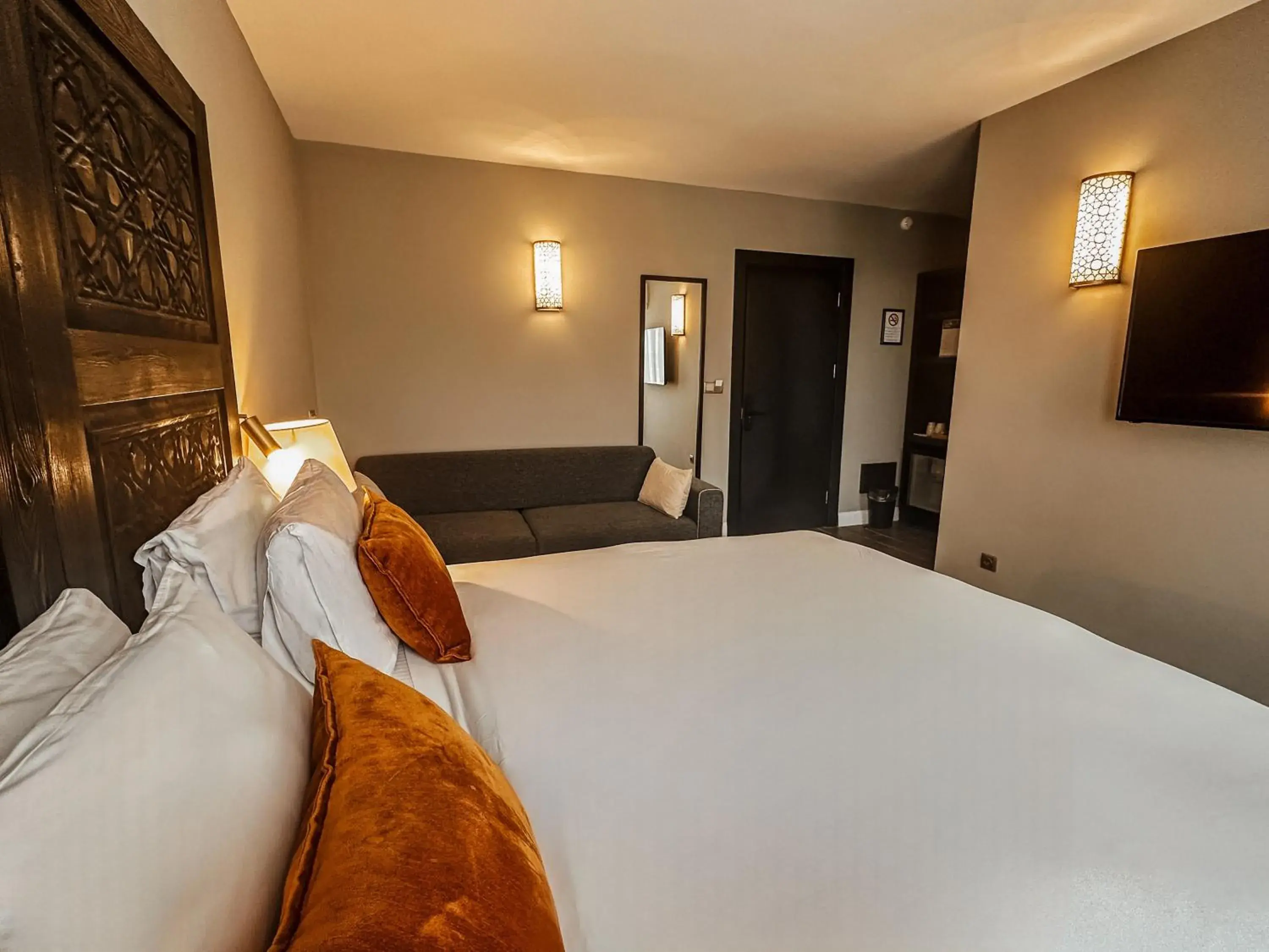 Deluxe Queen Room in Osmanli Cappadocia Hotel Deluxe Queen Room in Osmanli Cappadocia Hotel