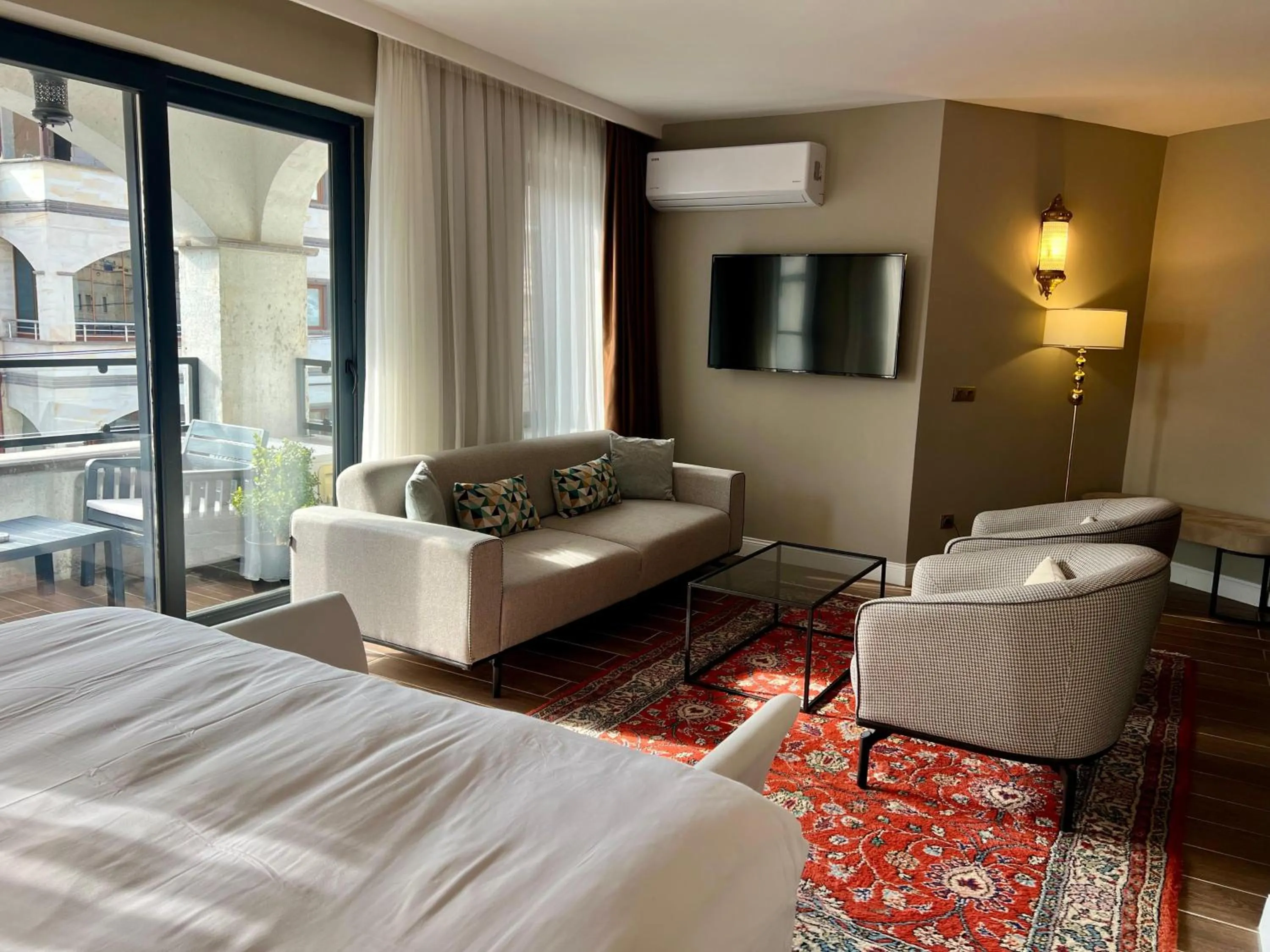 Bed in Osmanli Cappadocia Hotel